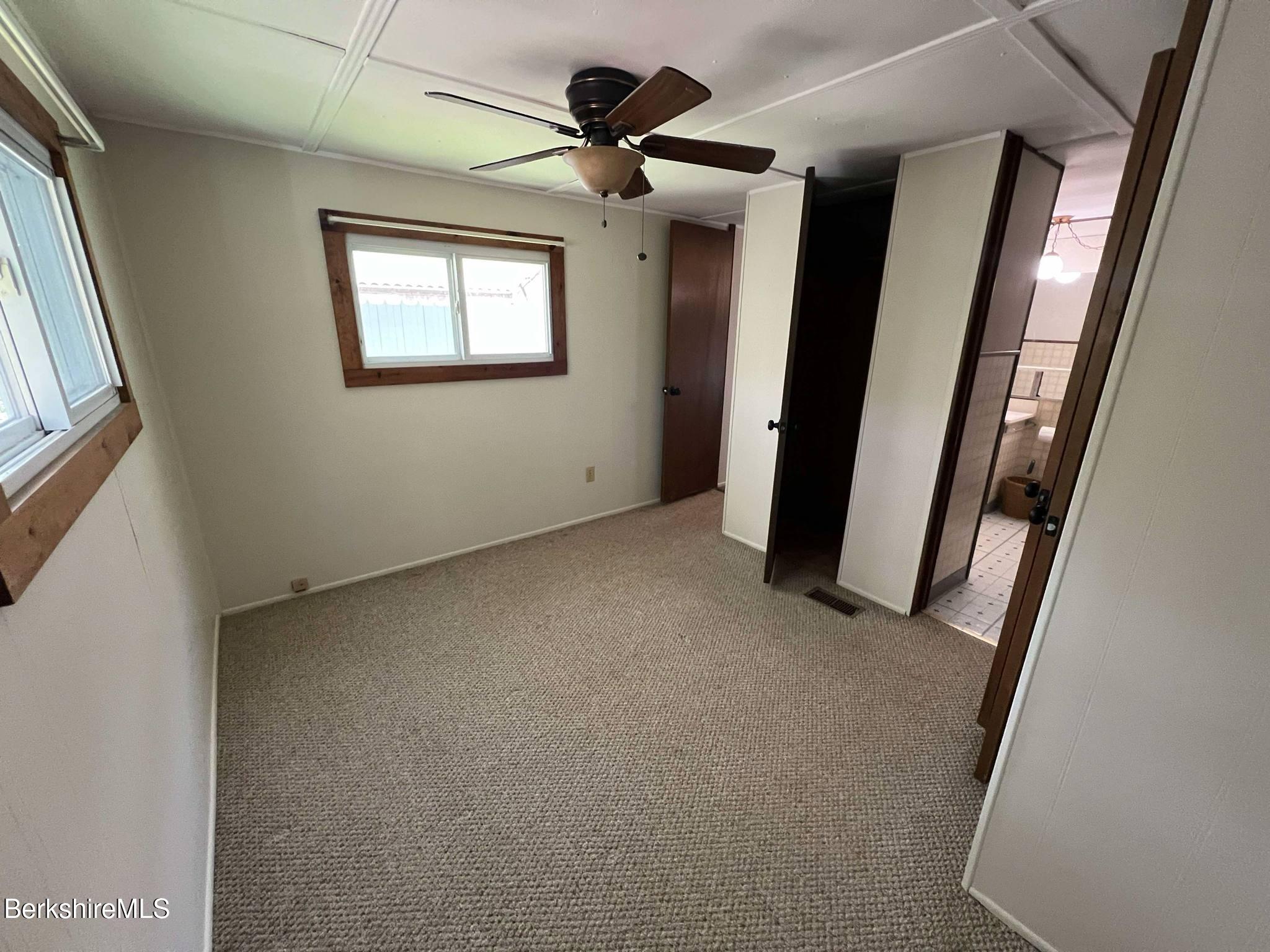 12 Pinnacle Dr, Adams, Massachusetts image 20