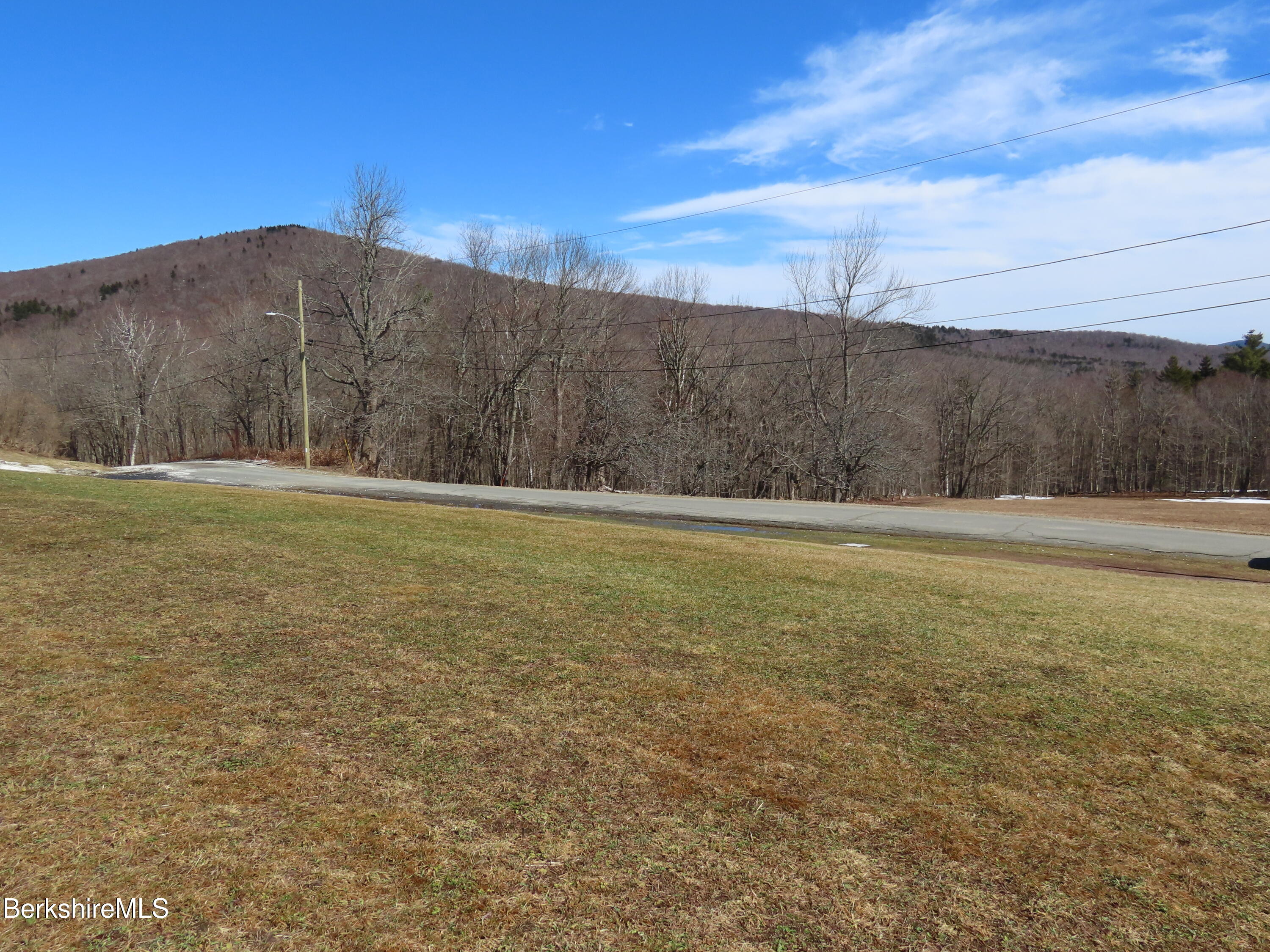 Moores Rd, Florida, Massachusetts image 7