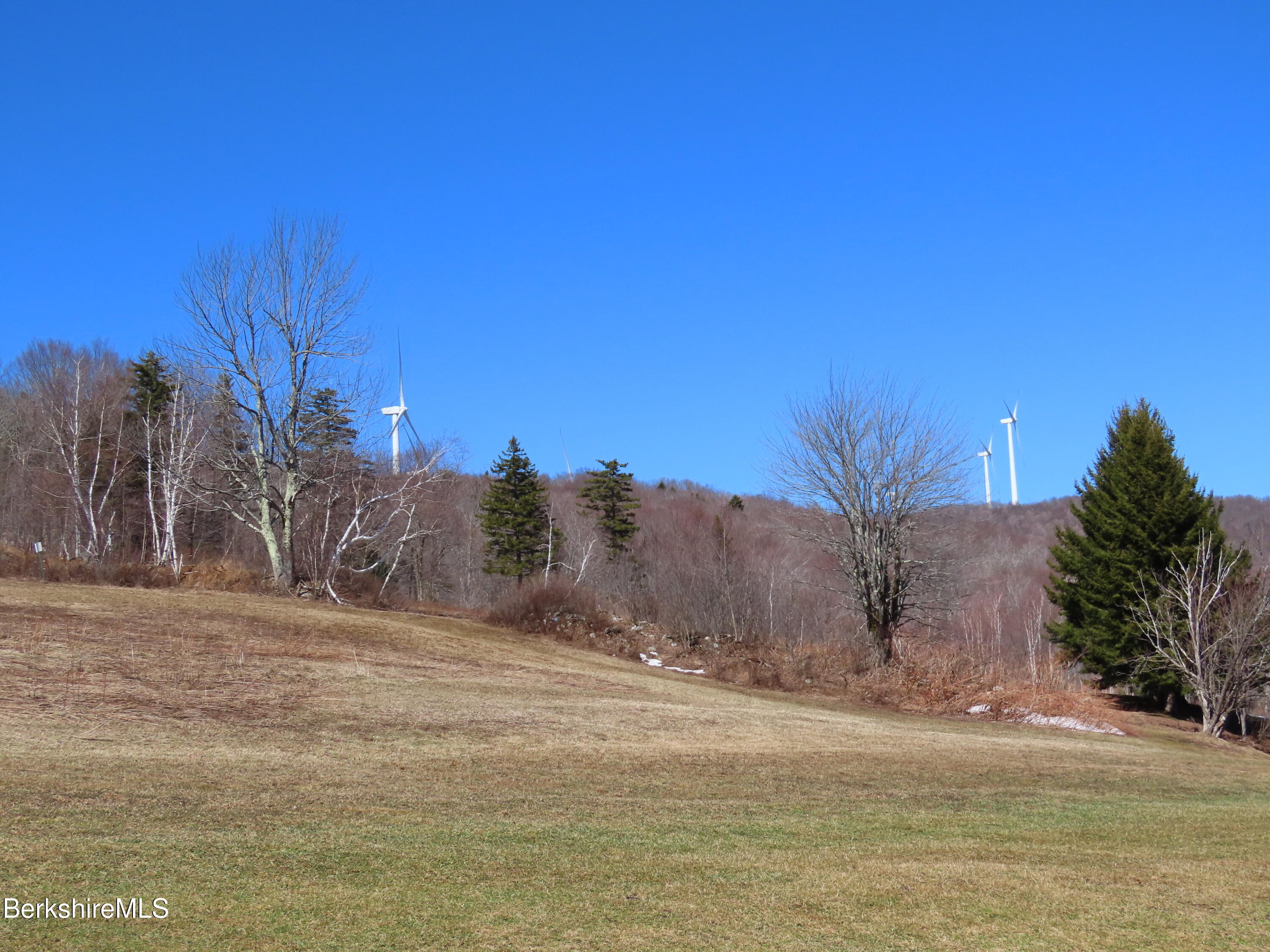 Moores Rd, Florida, Massachusetts image 3