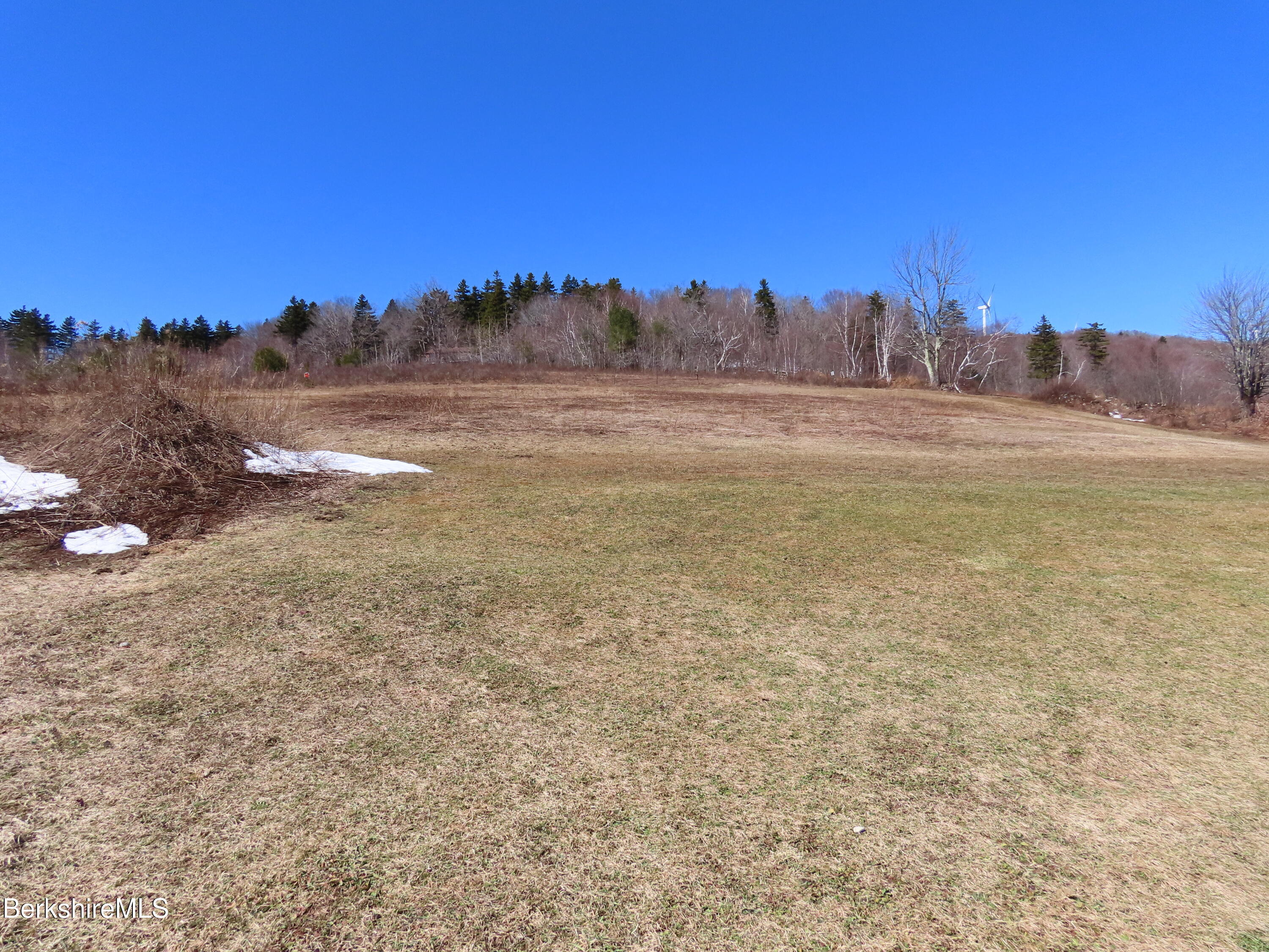 Moores Rd, Florida, Massachusetts image 5