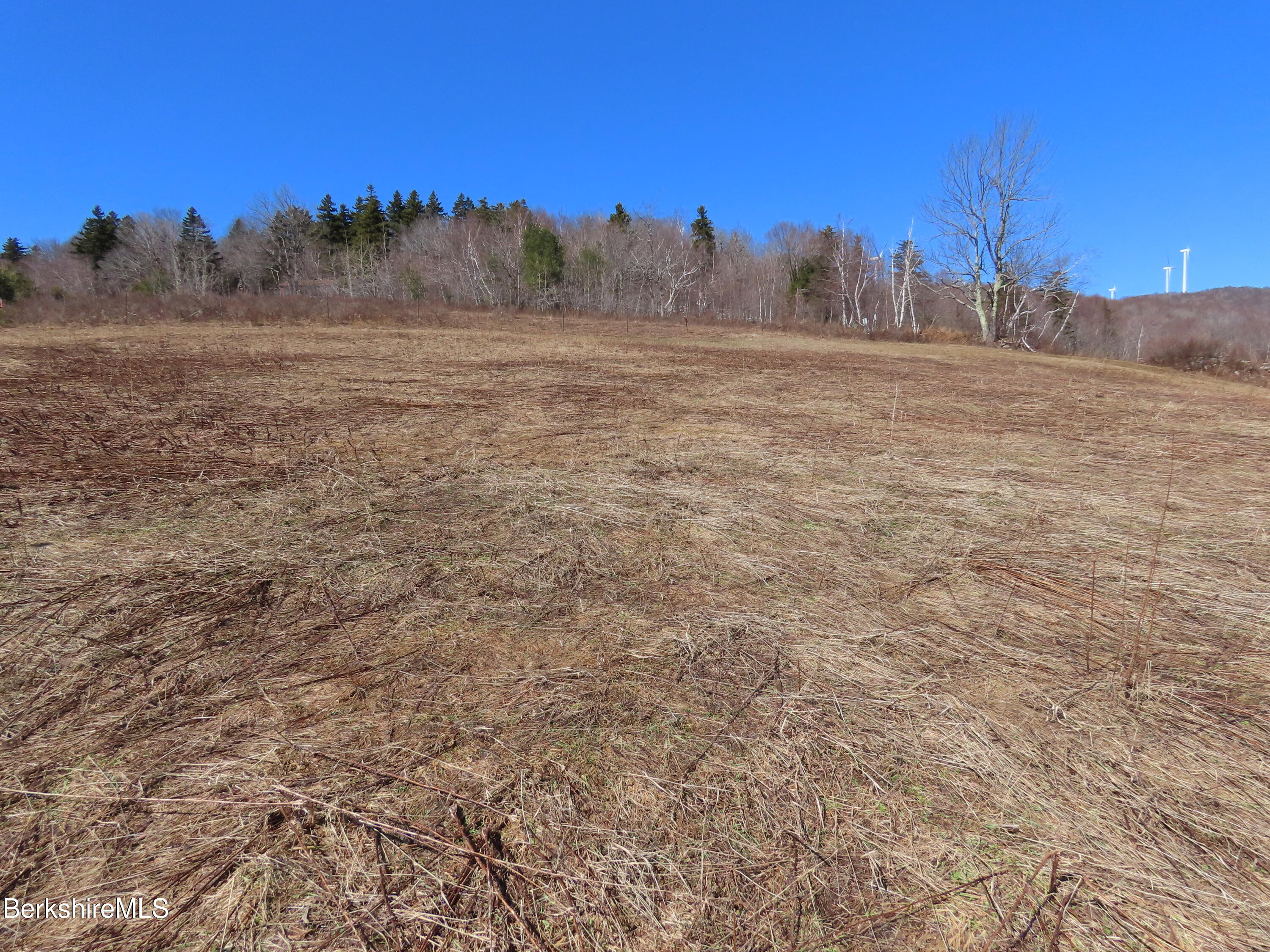 Moores Rd, Florida, Massachusetts image 8