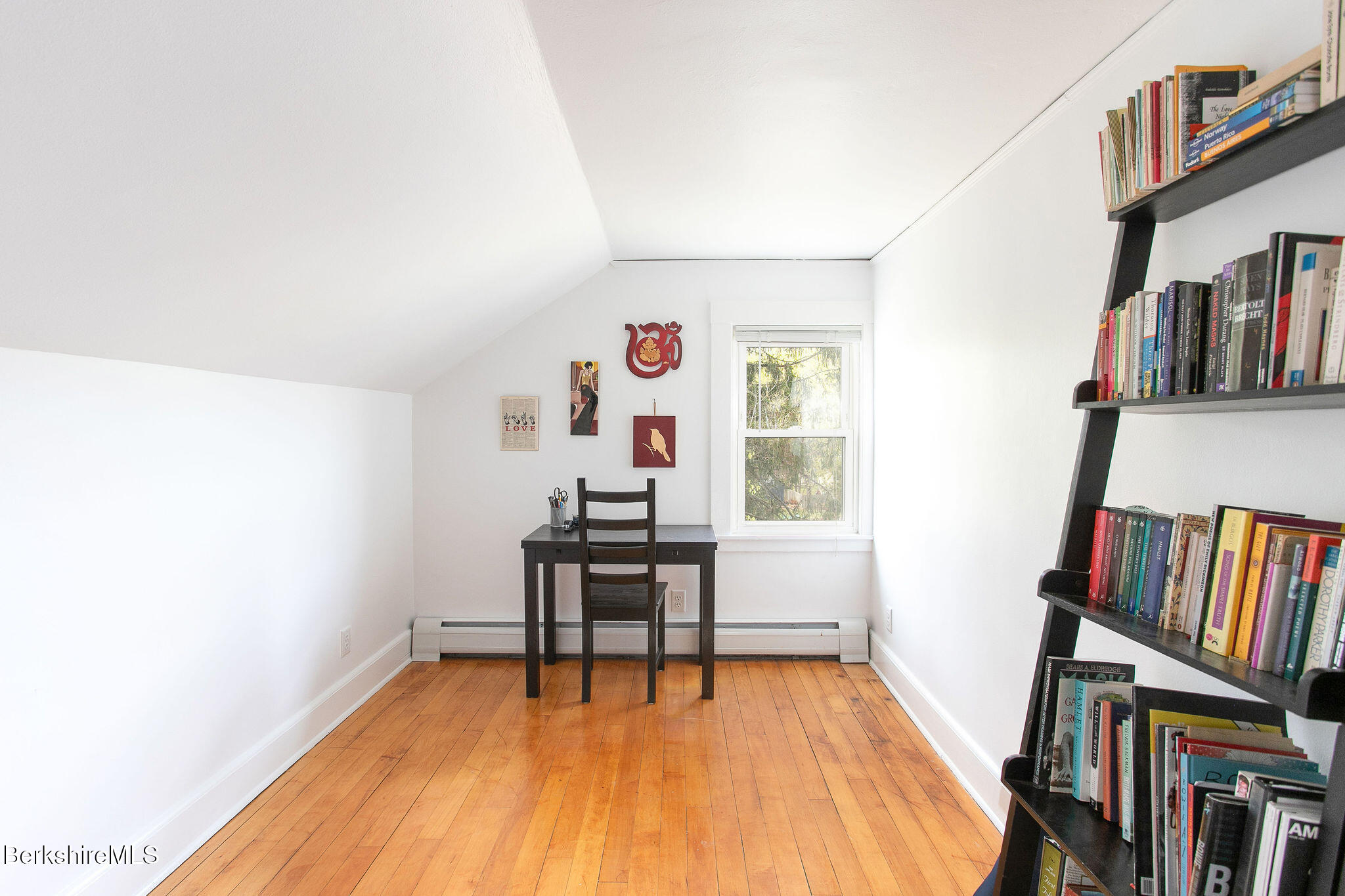 12 Manville St, Great Barrington, Massachusetts image 16