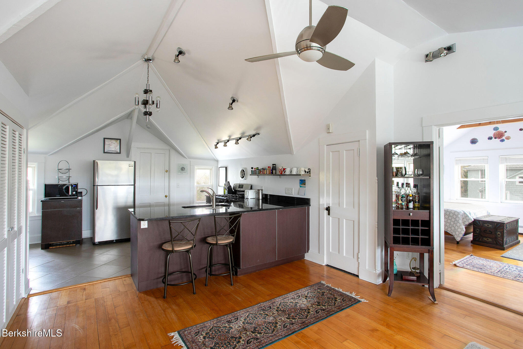 12 Manville St, Great Barrington, Massachusetts image 7