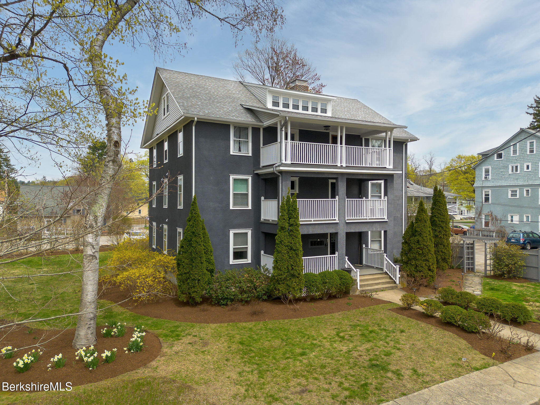 12 Manville St, Great Barrington, Massachusetts image 20