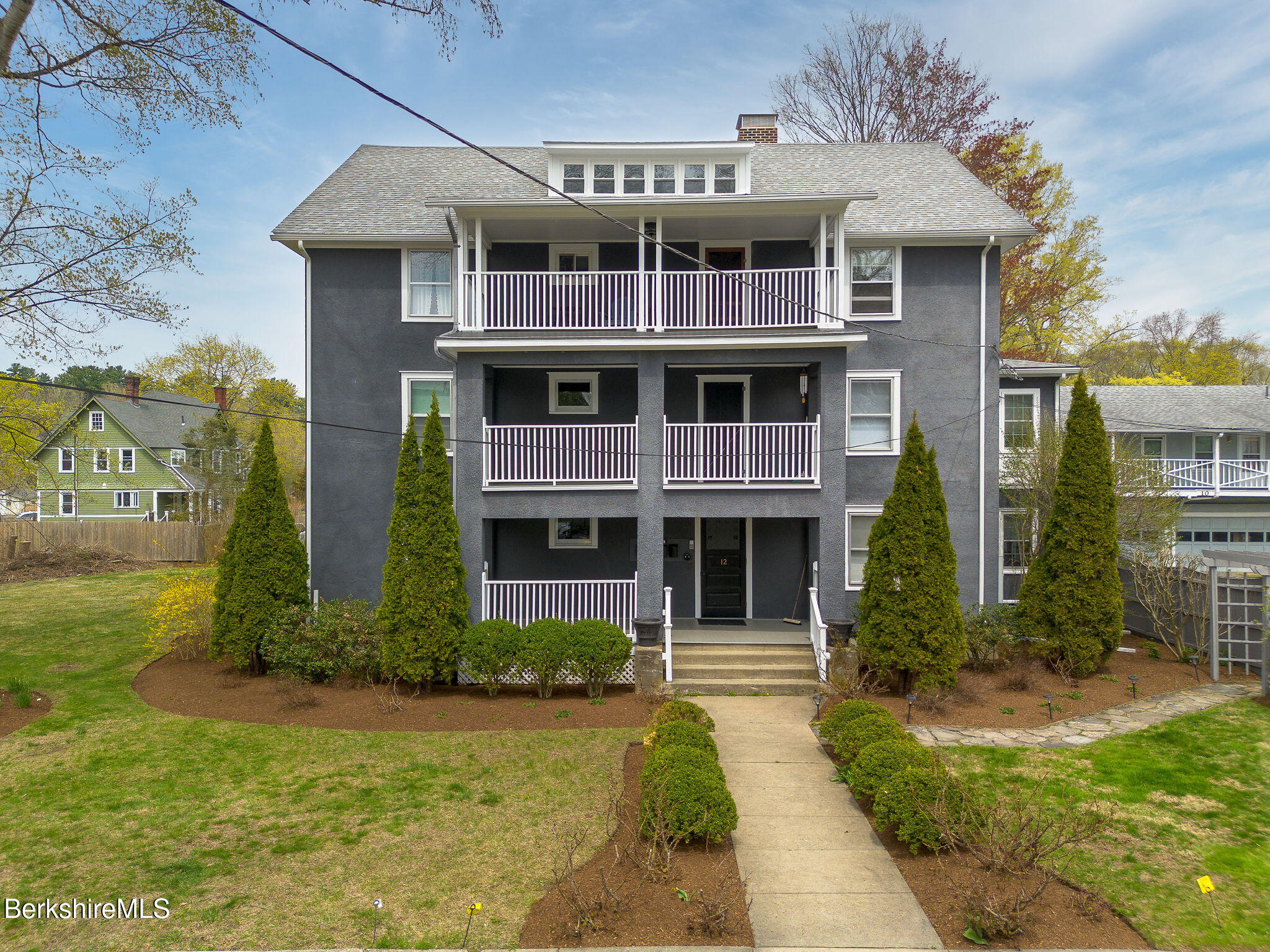 12 Manville St, Great Barrington, Massachusetts image 3
