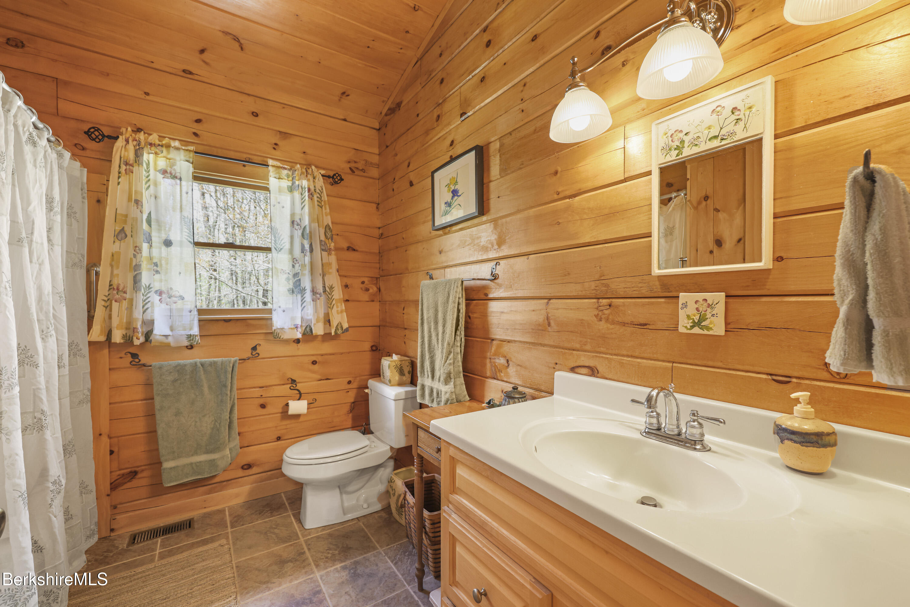 793 George Carter Rd, Becket, Massachusetts image 23