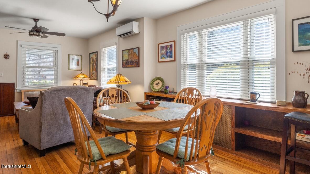 14 Laurel St, Great Barrington, Massachusetts image 8