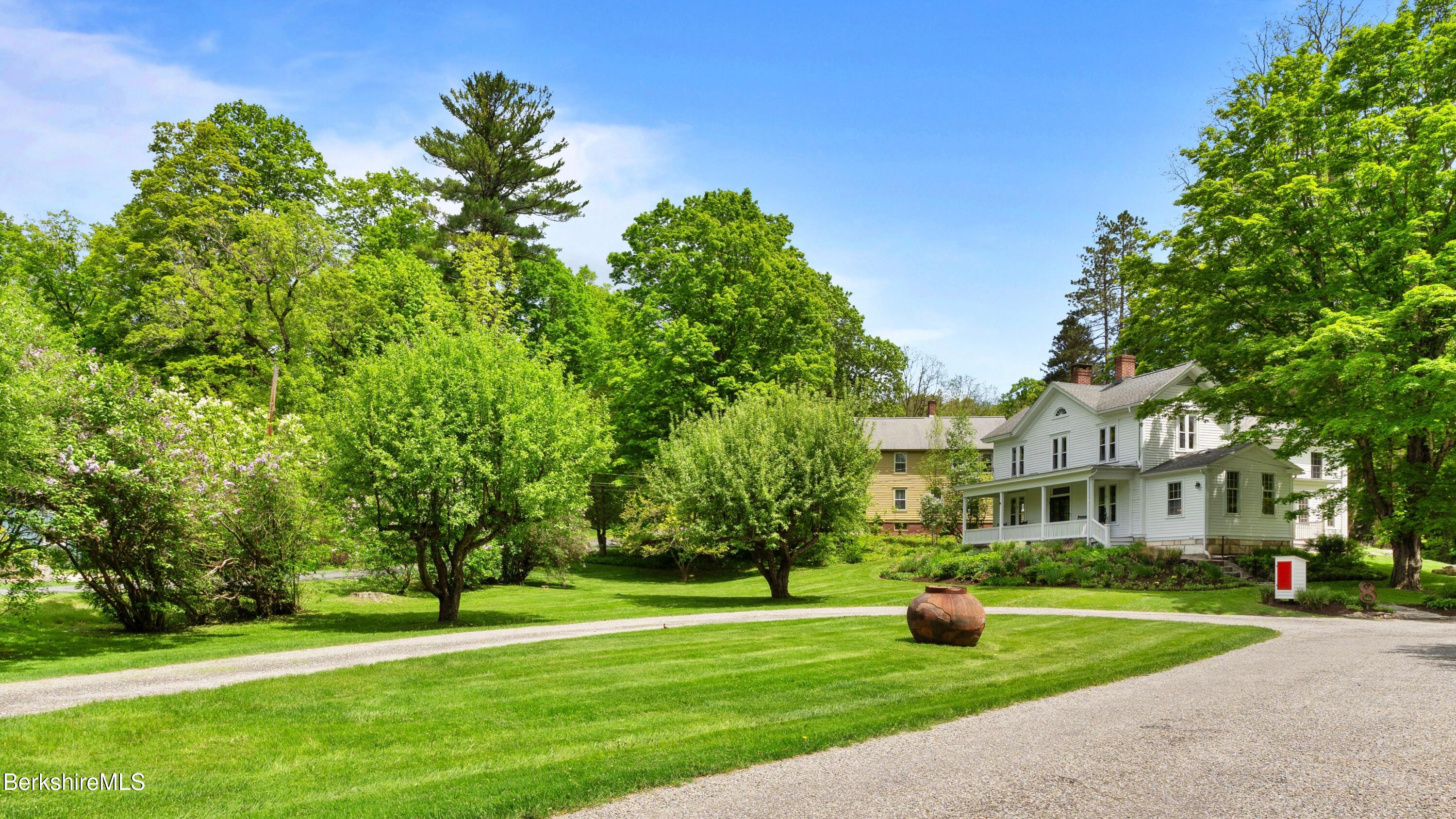 8 Yale Hill Rd, Stockbridge, Massachusetts image 1