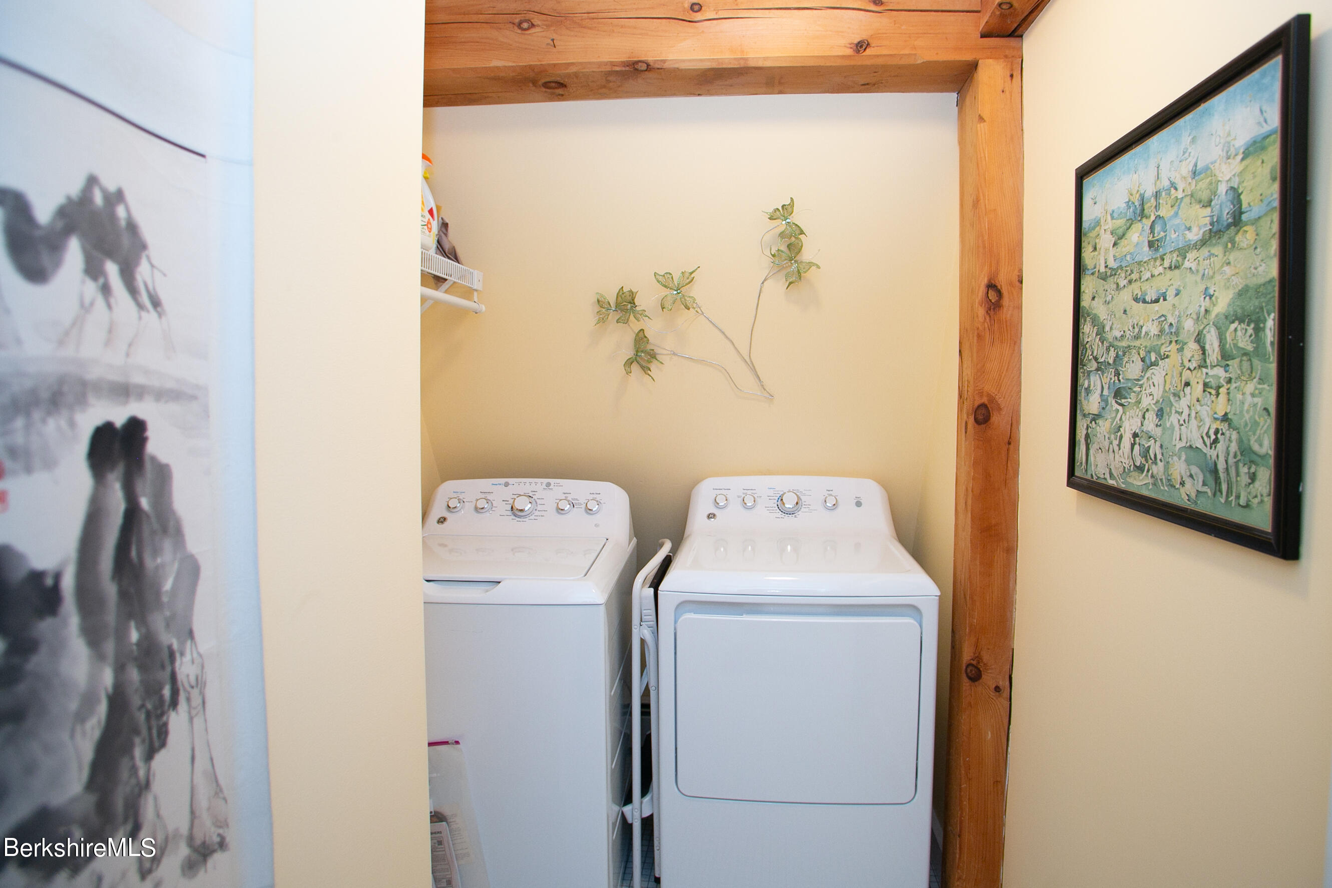 36 Laurel Hill Dr, Leverett, Massachusetts image 27