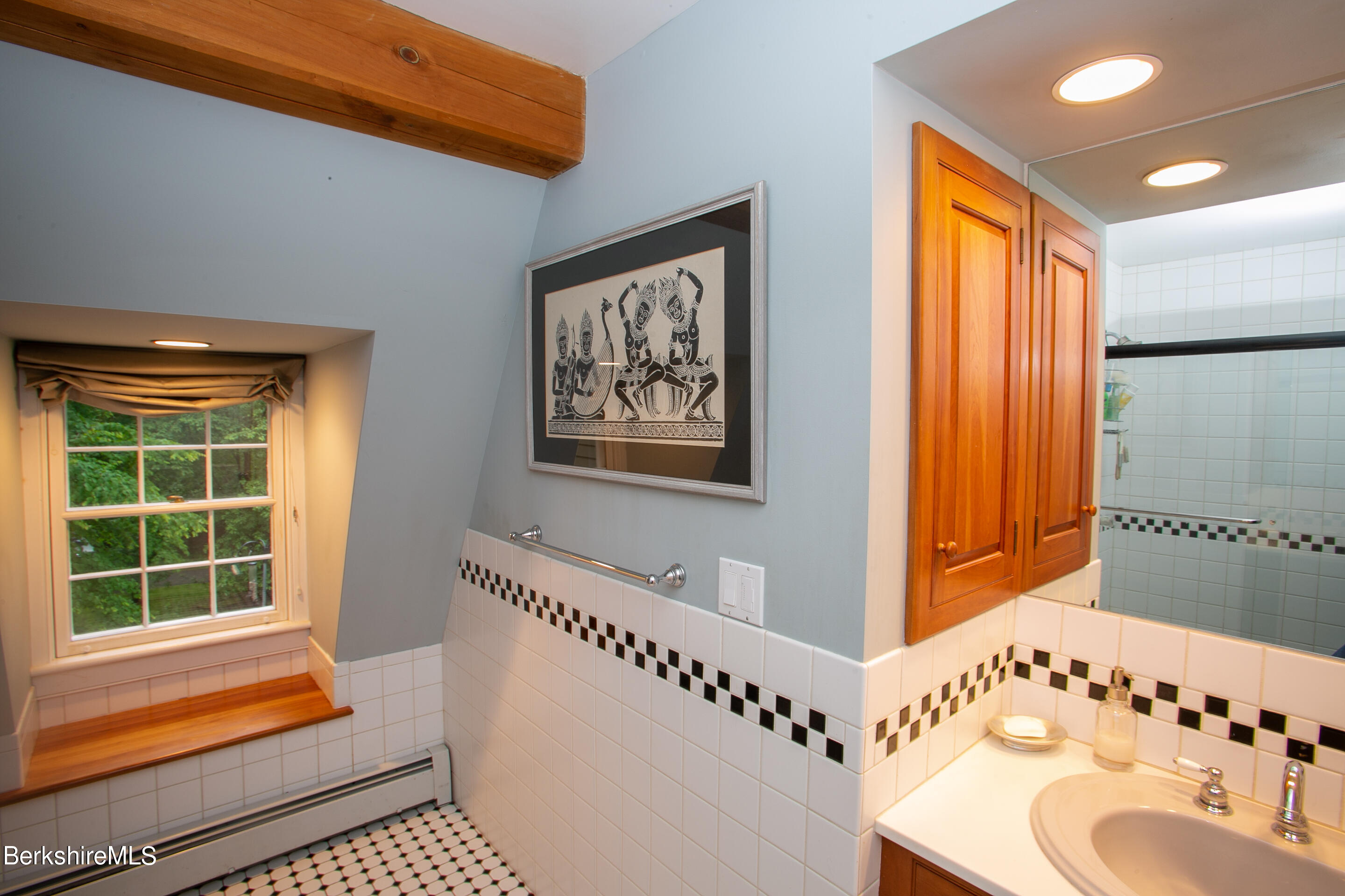 36 Laurel Hill Dr, Leverett, Massachusetts image 28