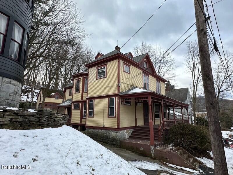 80 Elmwood Ave, North Adams, Massachusetts image 44