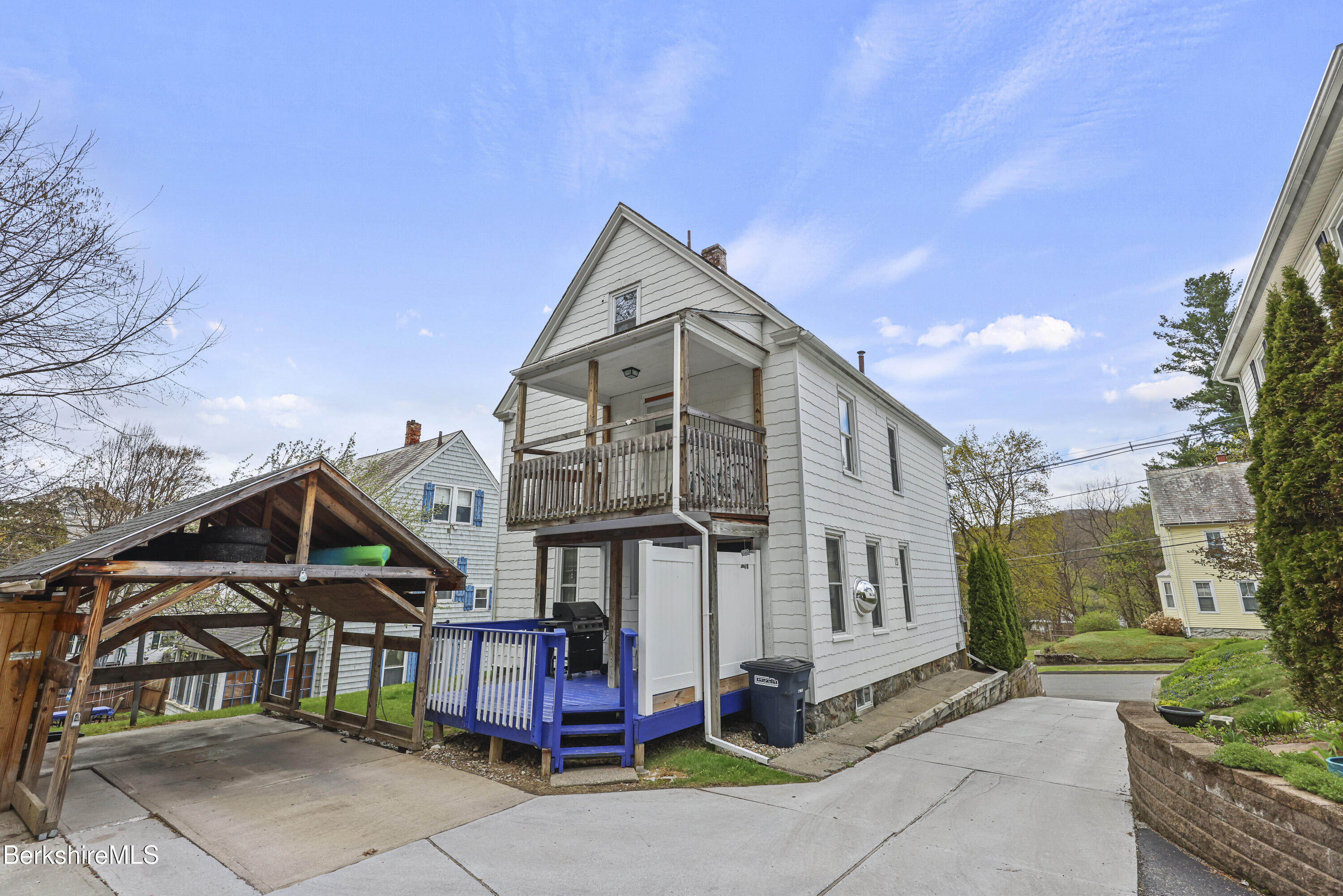 209 North St, North Adams, Massachusetts image 6