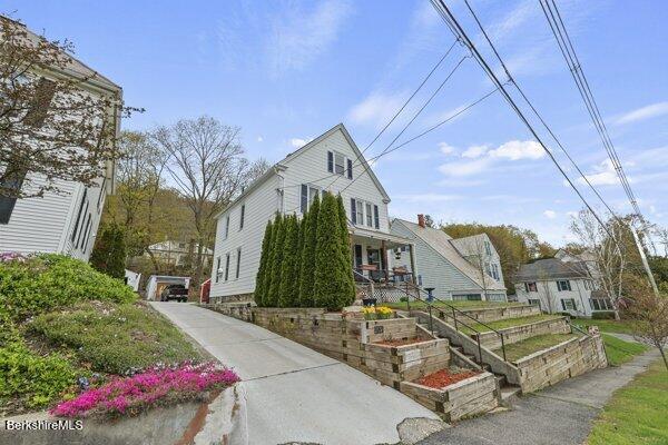 209 North St, North Adams, Massachusetts image 5