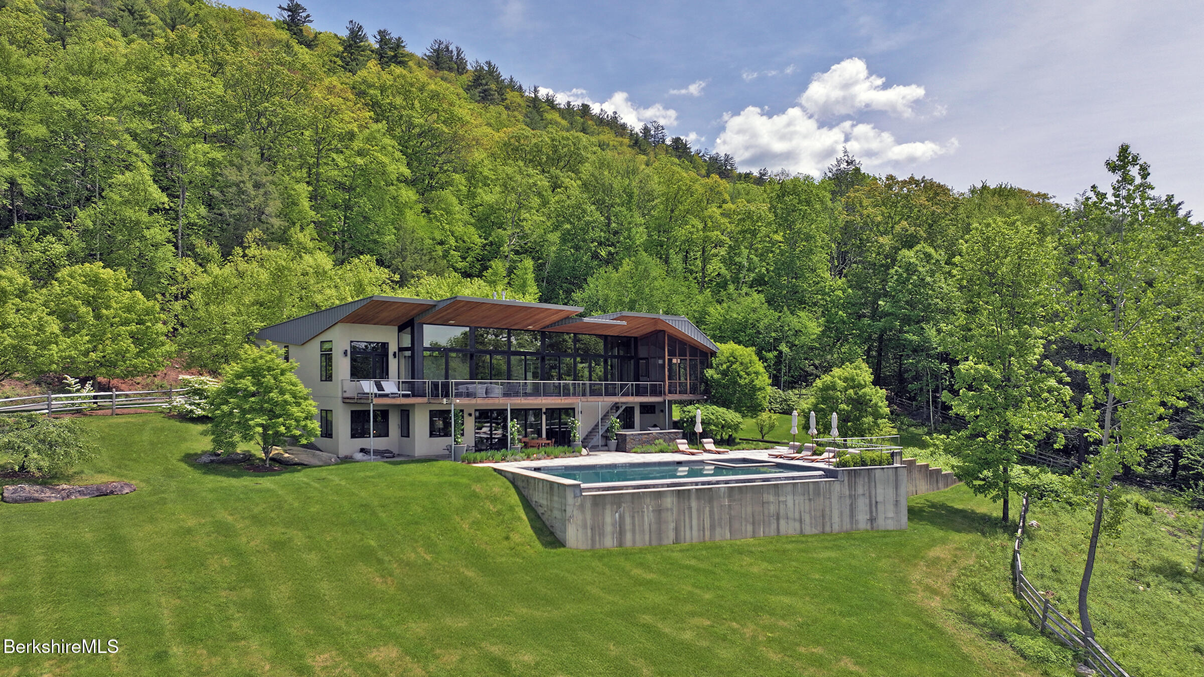 113 Brush Hill Rd, Great Barrington, Massachusetts image 7