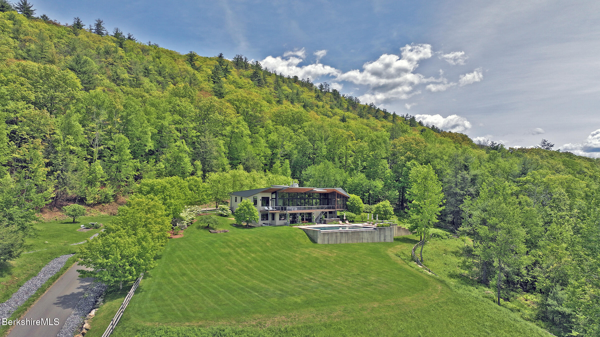 113 Brush Hill Rd, Great Barrington, Massachusetts image 8