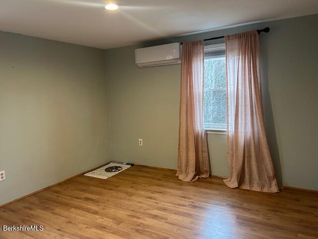 1523 North St, Windsor, Massachusetts image 23
