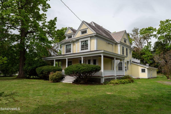 119 COLE AVE, WILLIAMSTOWN, MA 01267 - Image cb0dc977eeca3fc8b0fb56dfc0a21bf8/27780618