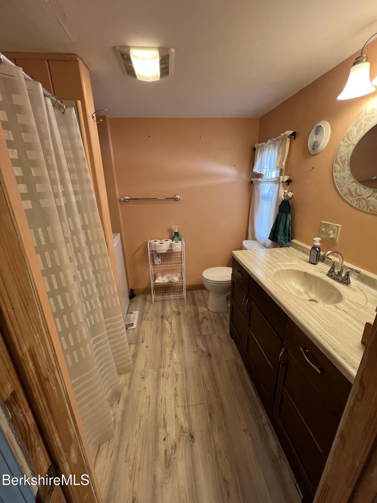11 Pinnacle Dr, Adams, Massachusetts image 25