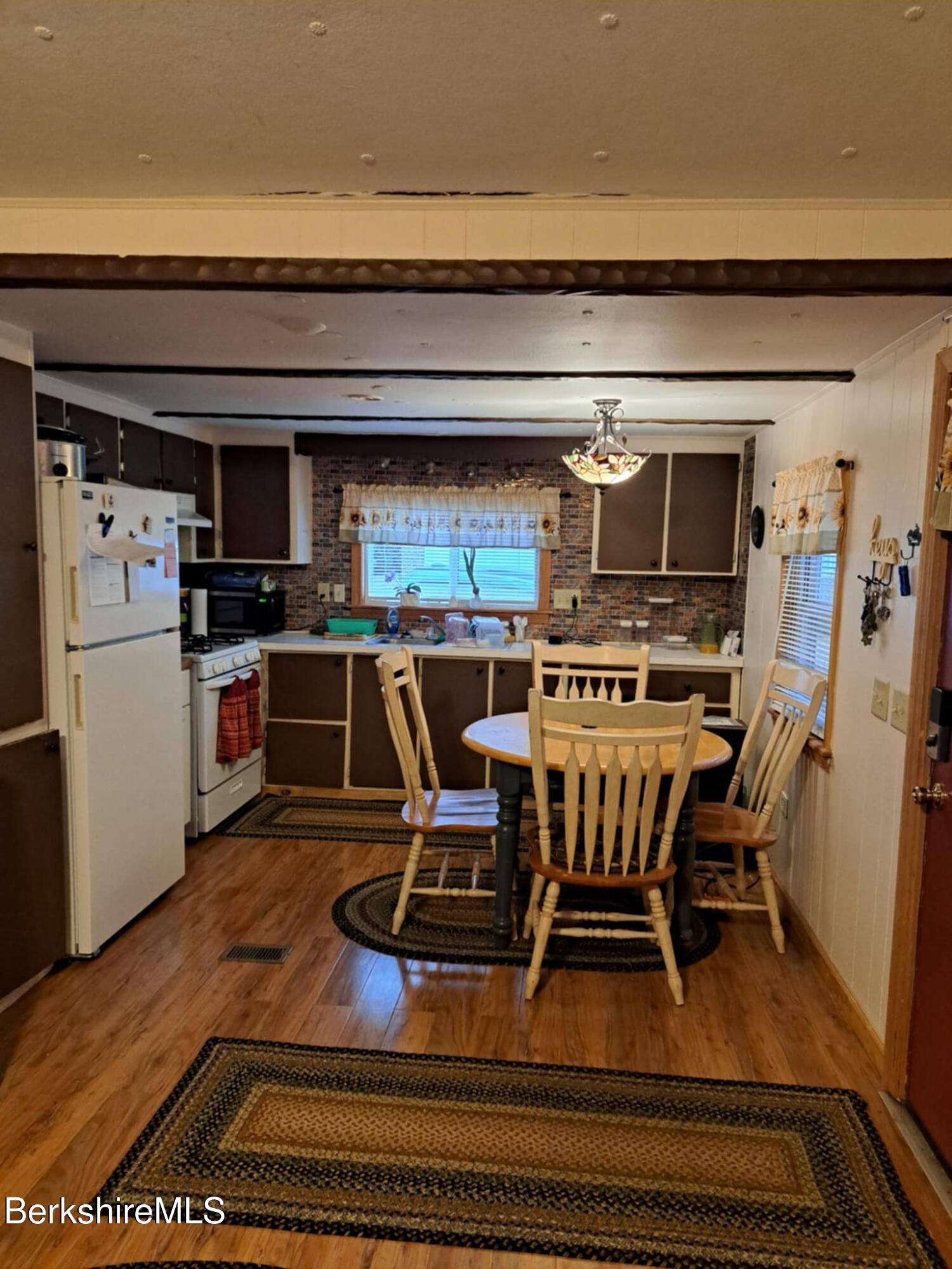 11 Pinnacle Dr, Adams, Massachusetts image 11