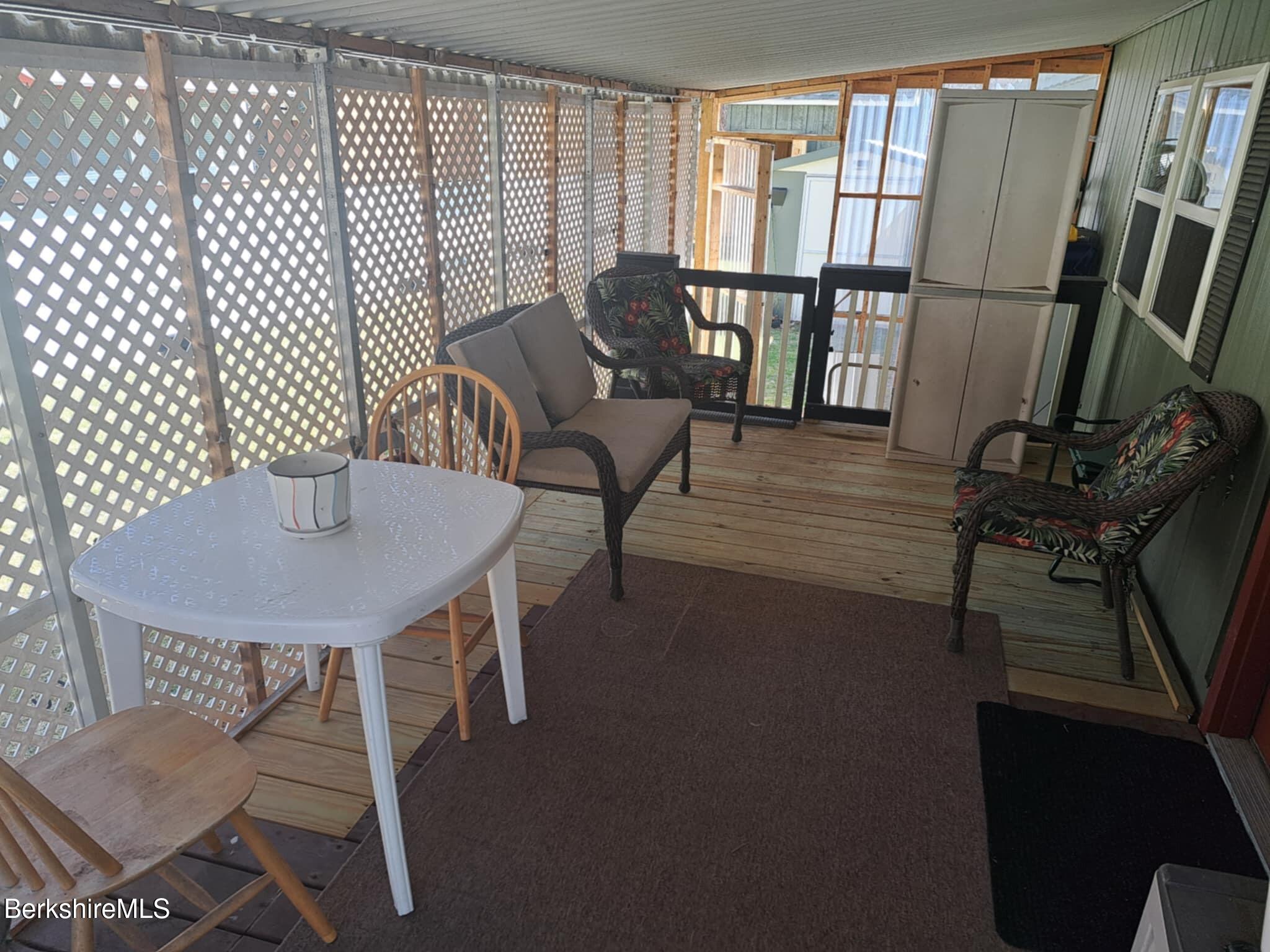 11 Pinnacle Dr, Adams, Massachusetts image 10
