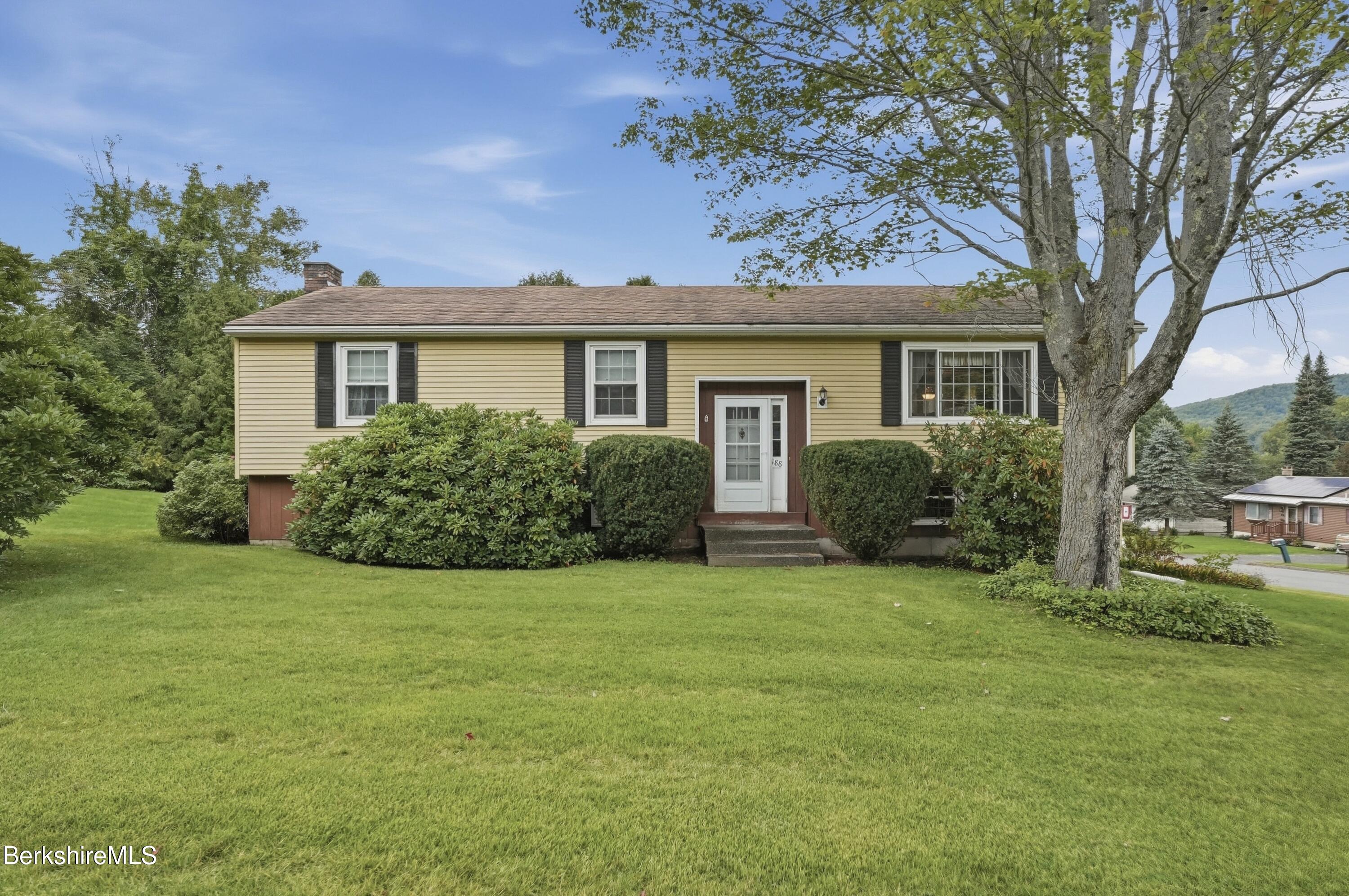 188 Devonshire Dr