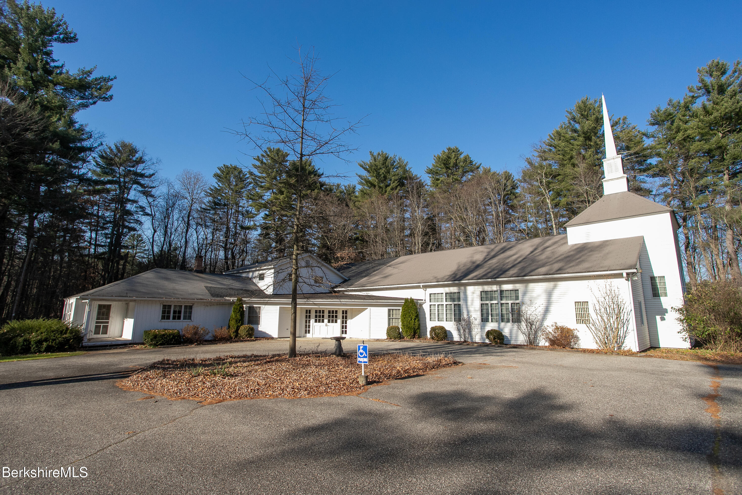 355 Clayton Rd, Sheffield, Massachusetts image 2