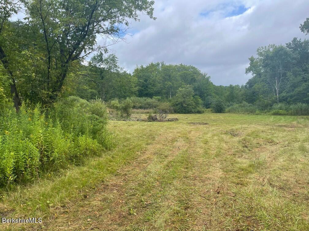 122-7 Cheshire (route 8) Rd, Lanesborough, Massachusetts image 5