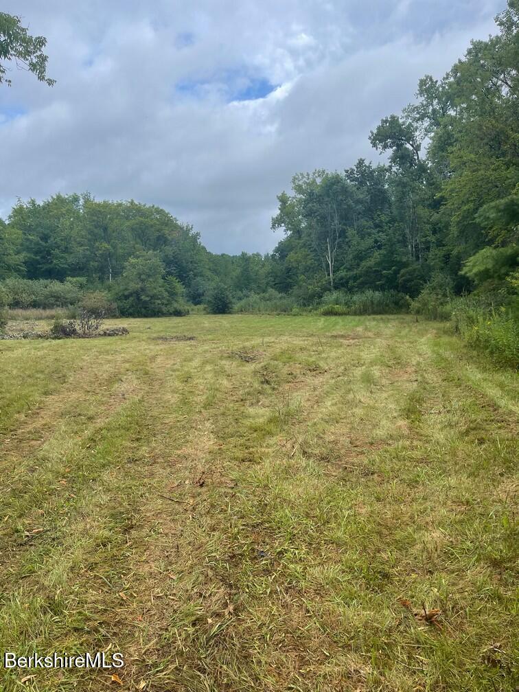 122-7 Cheshire (route 8) Rd, Lanesborough, Massachusetts image 6