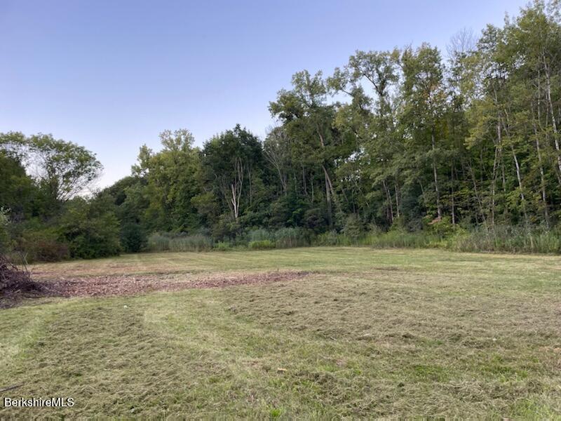 122-7 Cheshire (route 8) Rd, Lanesborough, Massachusetts image 13