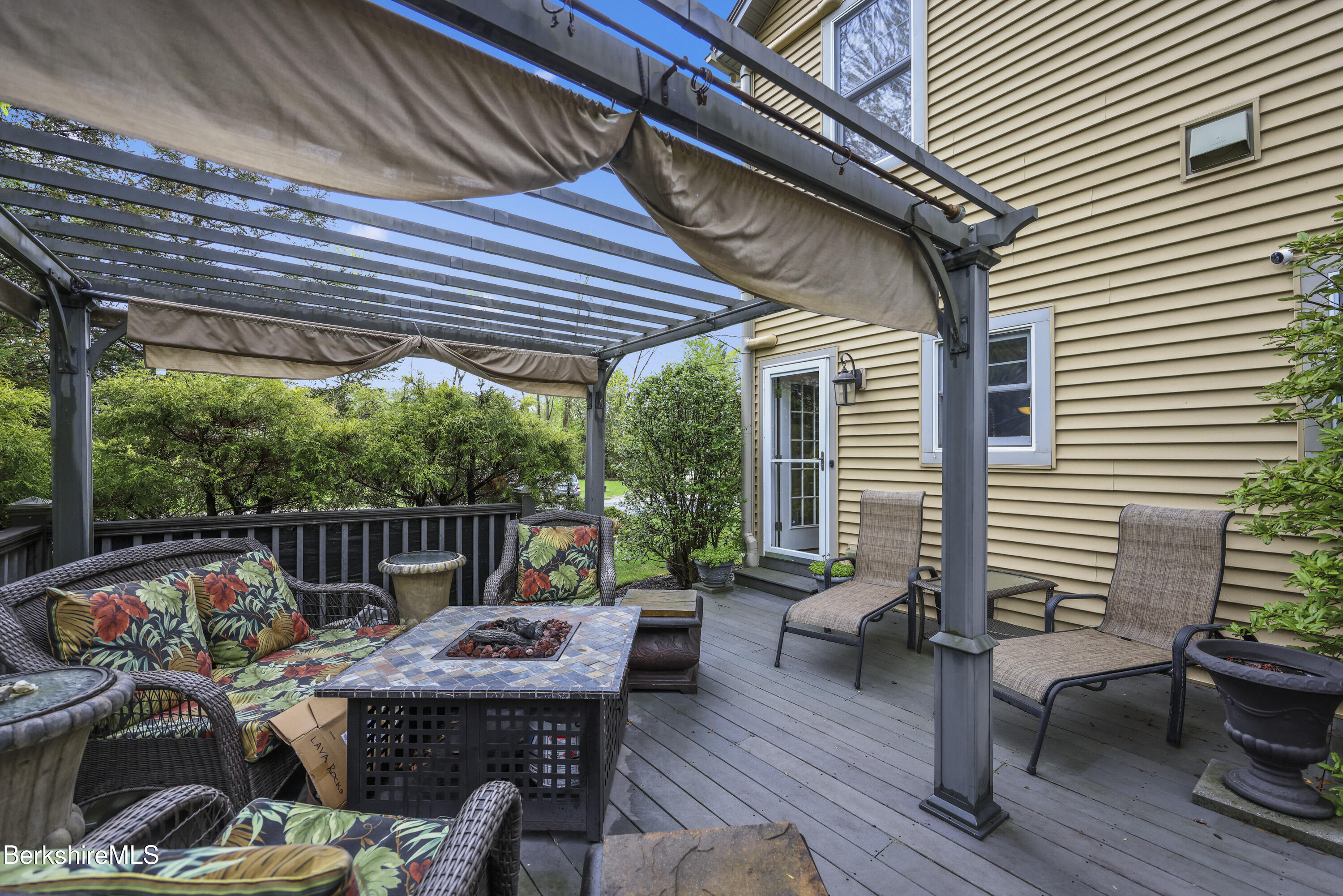 2 Emily Ct, Great Barrington, Massachusetts image 26