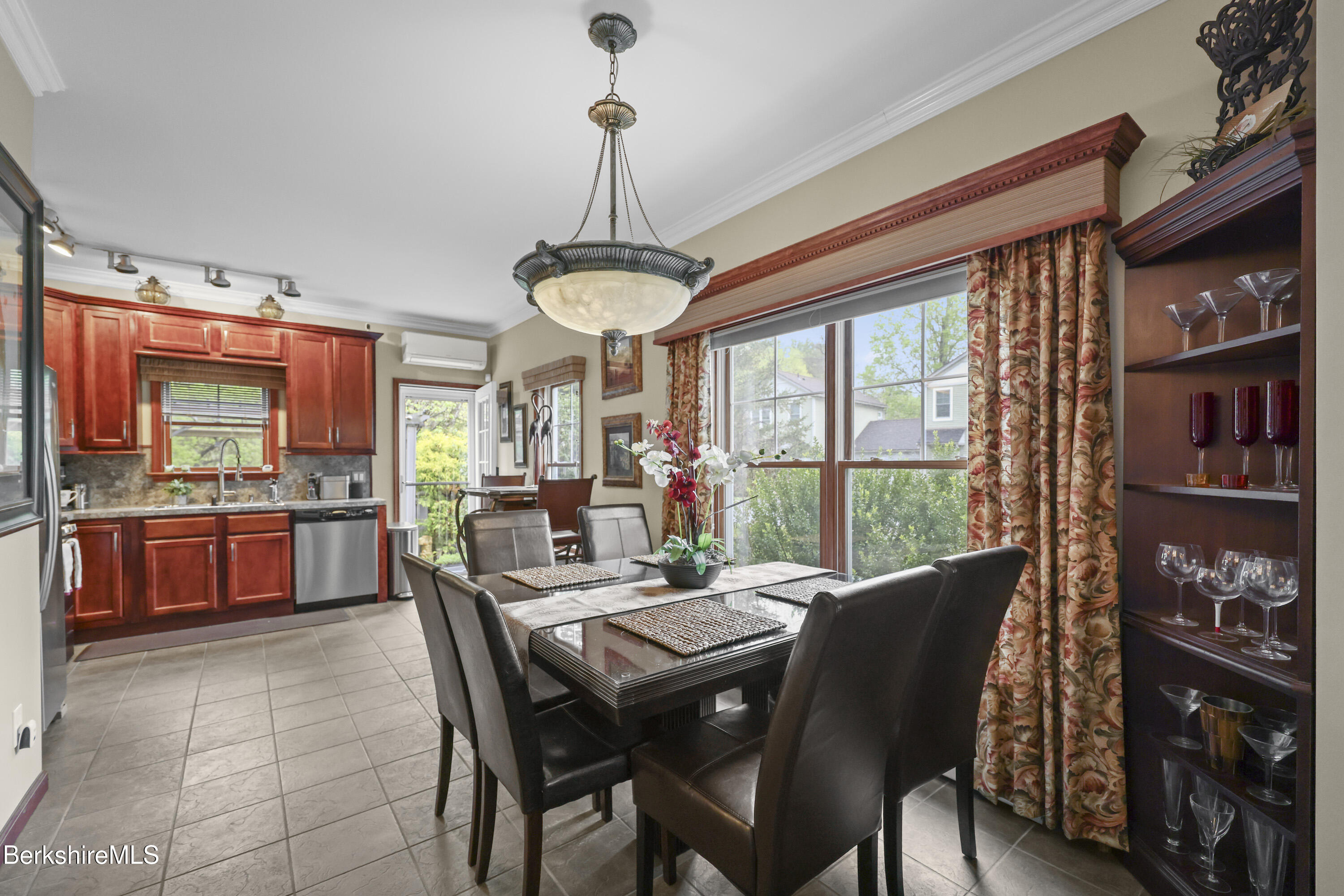 2 Emily Ct, Great Barrington, Massachusetts image 8