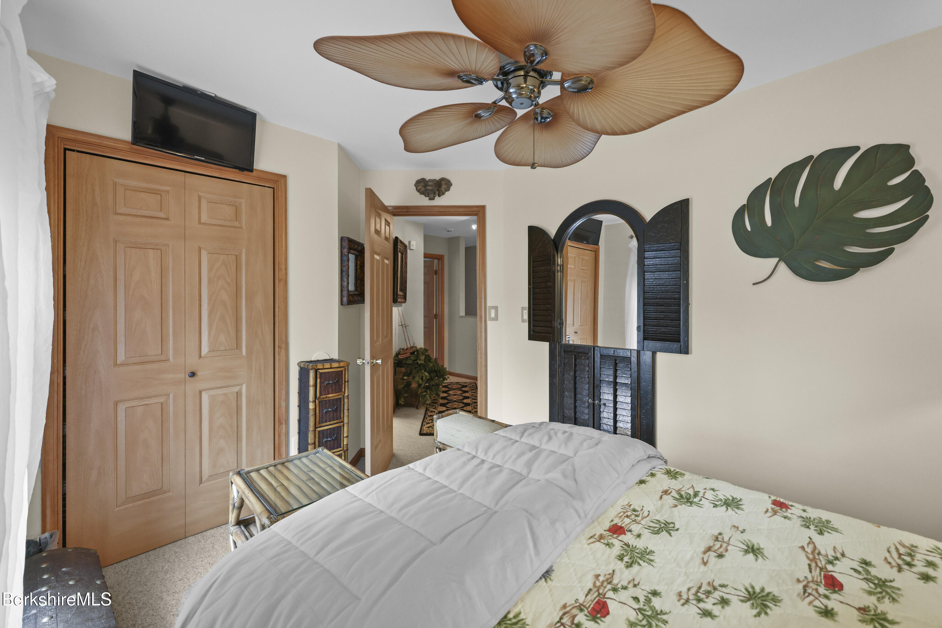 2 Emily Ct, Great Barrington, Massachusetts image 20