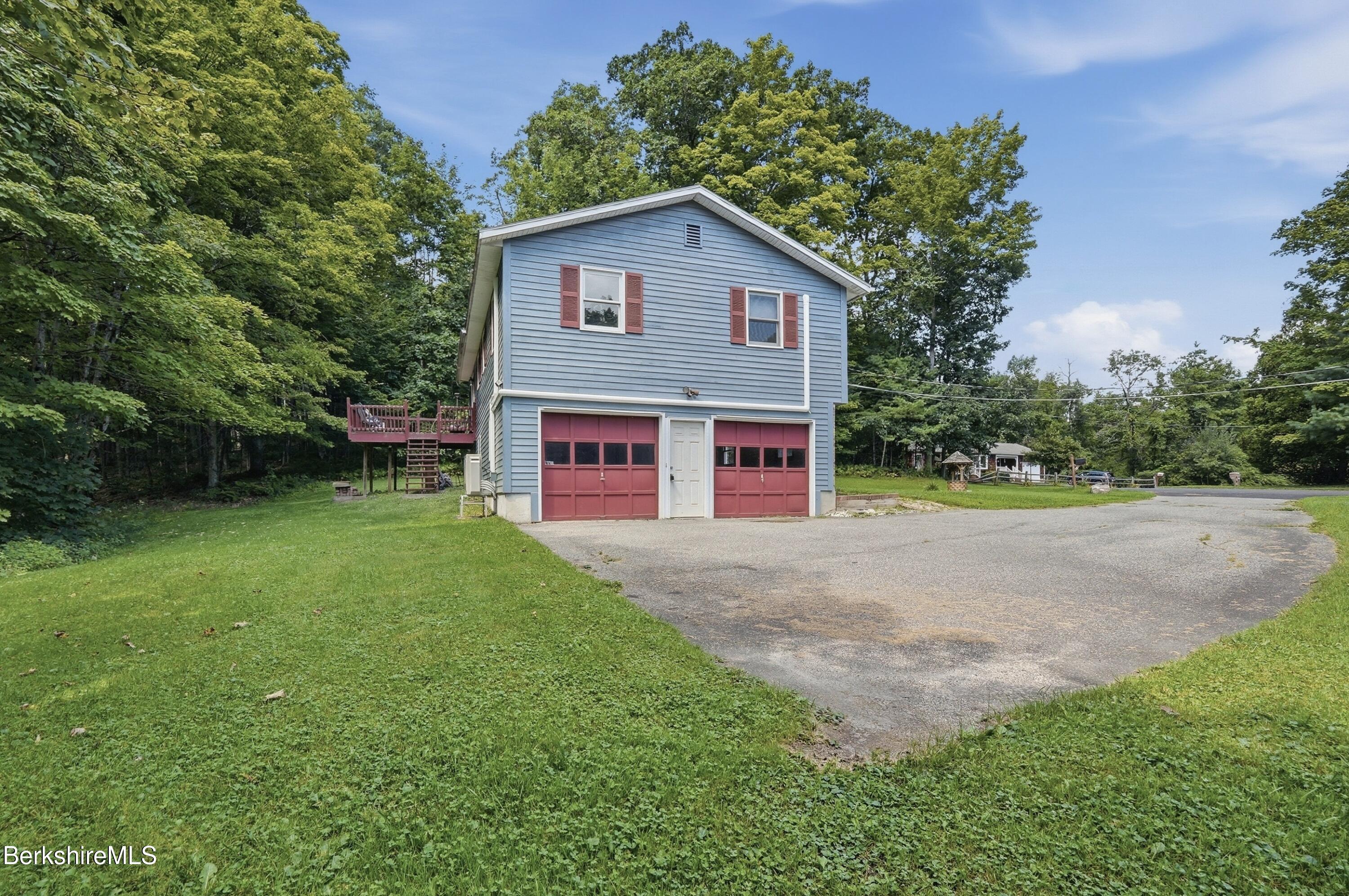 78 Oakhurst Ave