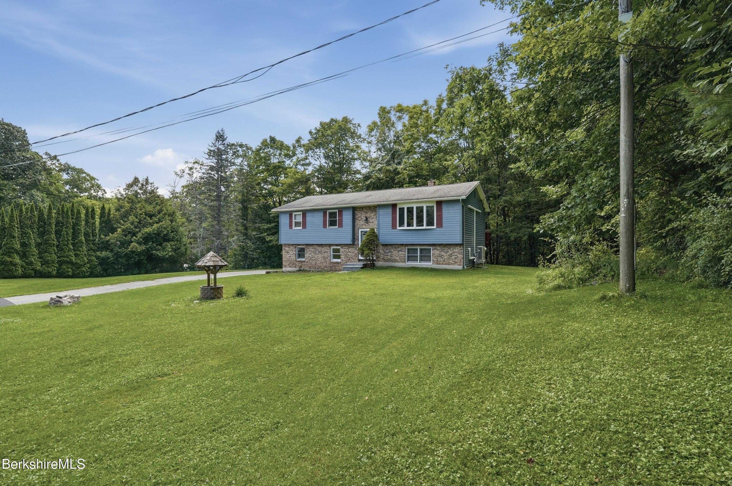 78 Oakhurst Ave