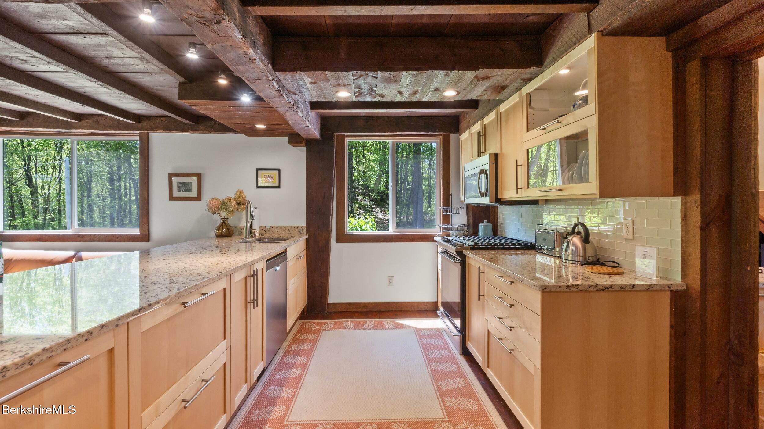 91 Miller Rd, Canaan, New York image 11