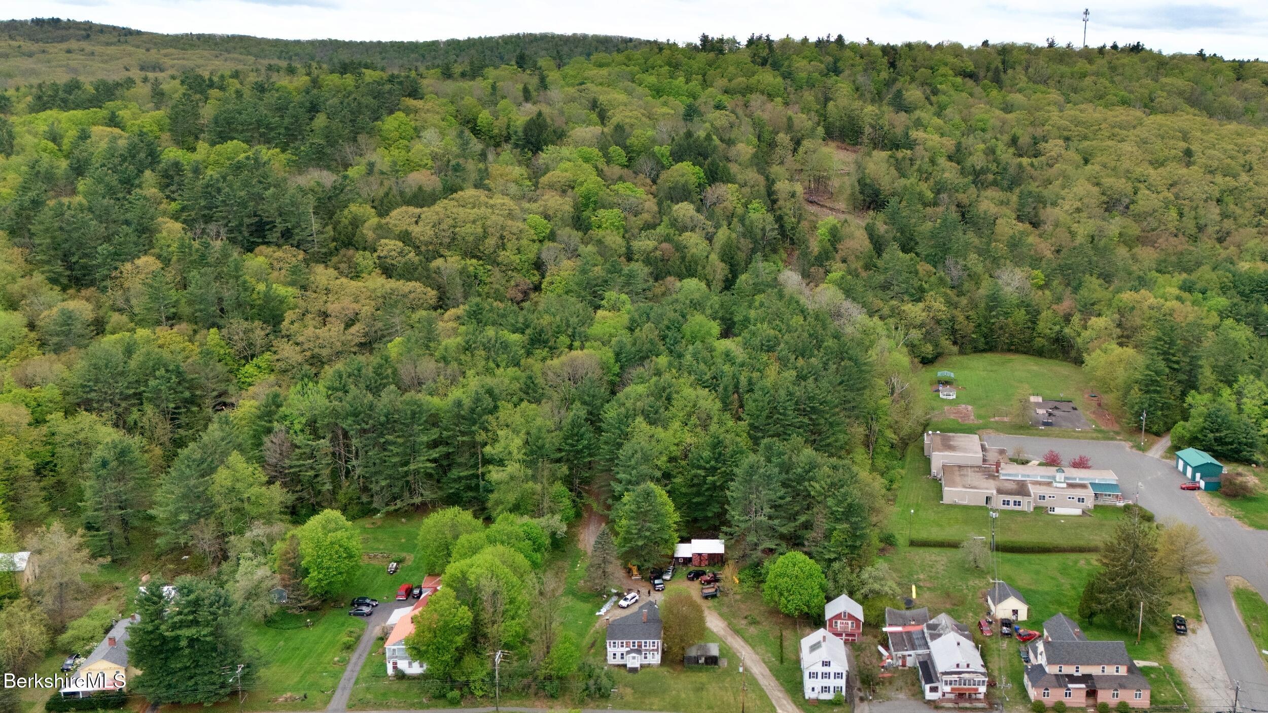 32 S Main Rd, Otis, Massachusetts image 20