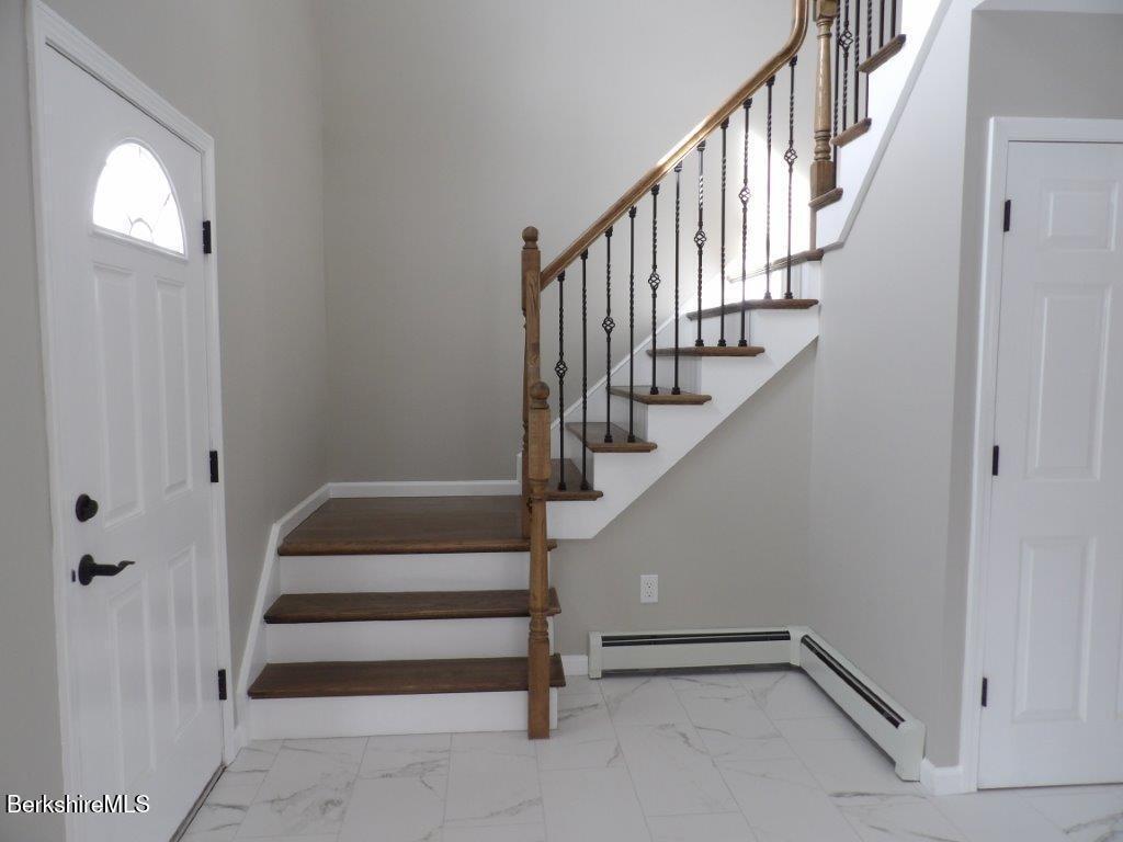 18 Lacona St, Lanesborough, Massachusetts image 20