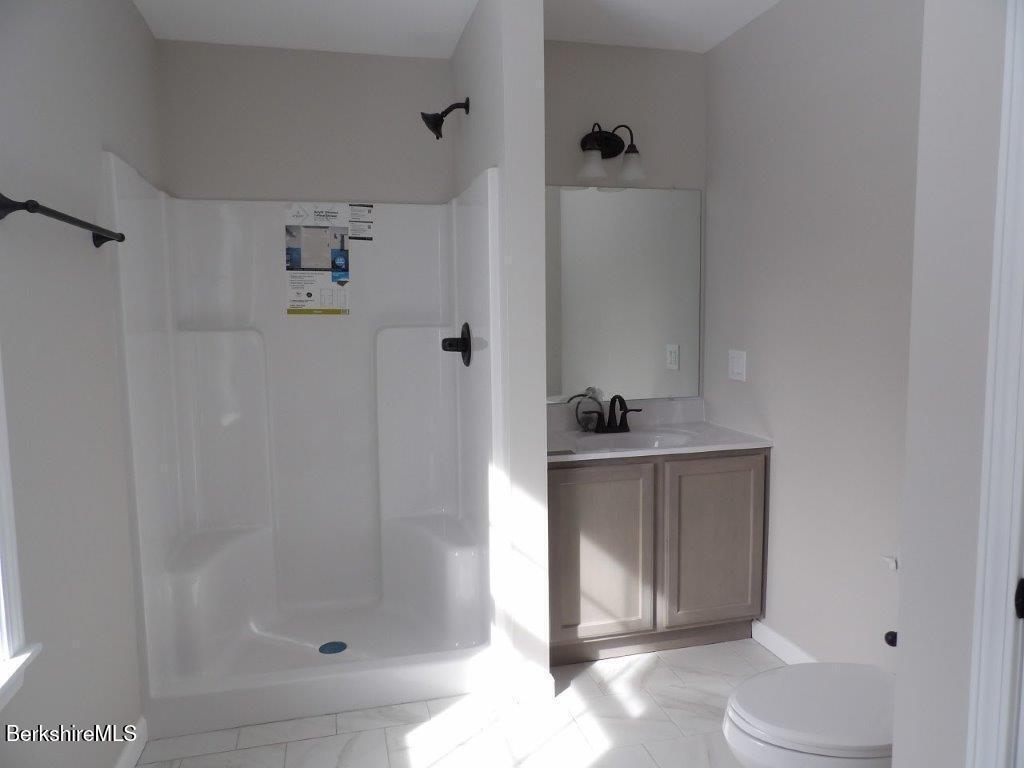 18 Lacona St, Lanesborough, Massachusetts image 24