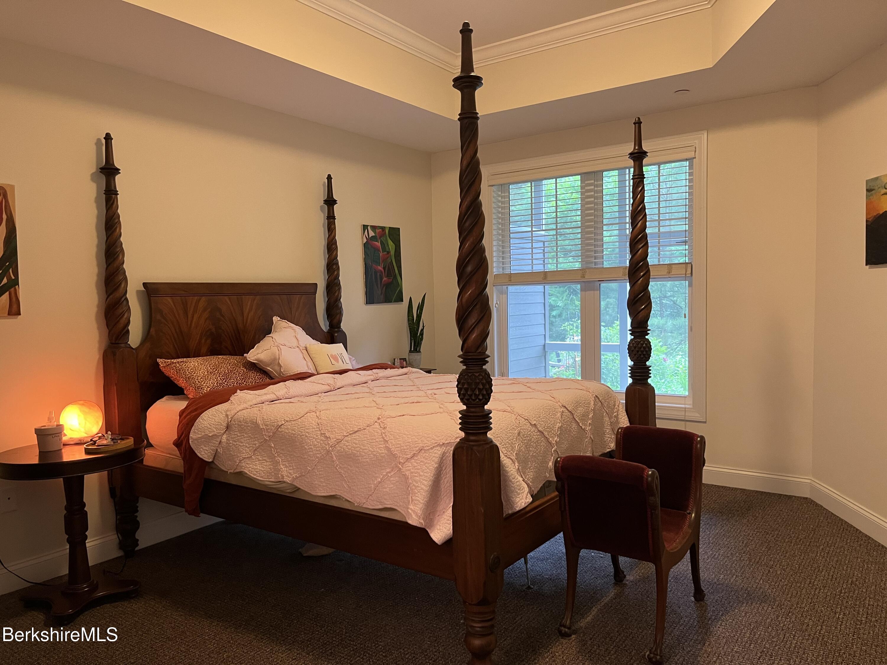 Lenox, Massachusetts 01240, United States, 3 Bedrooms Bedrooms, ,3 BathroomsBathrooms,Residential,Active,151538