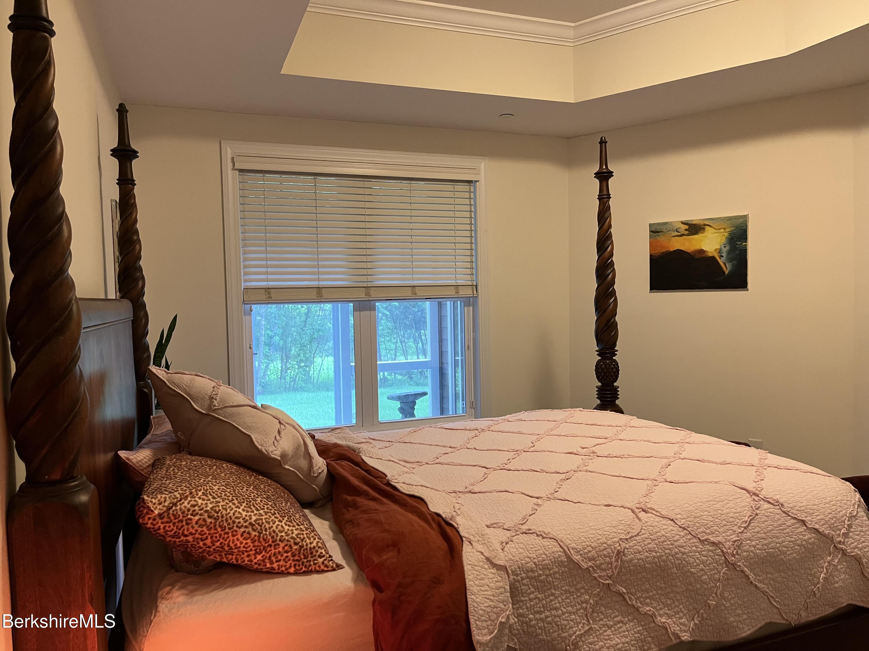 Lenox, Massachusetts 01240, United States, 3 Bedrooms Bedrooms, ,3 BathroomsBathrooms,Residential,Active,151538