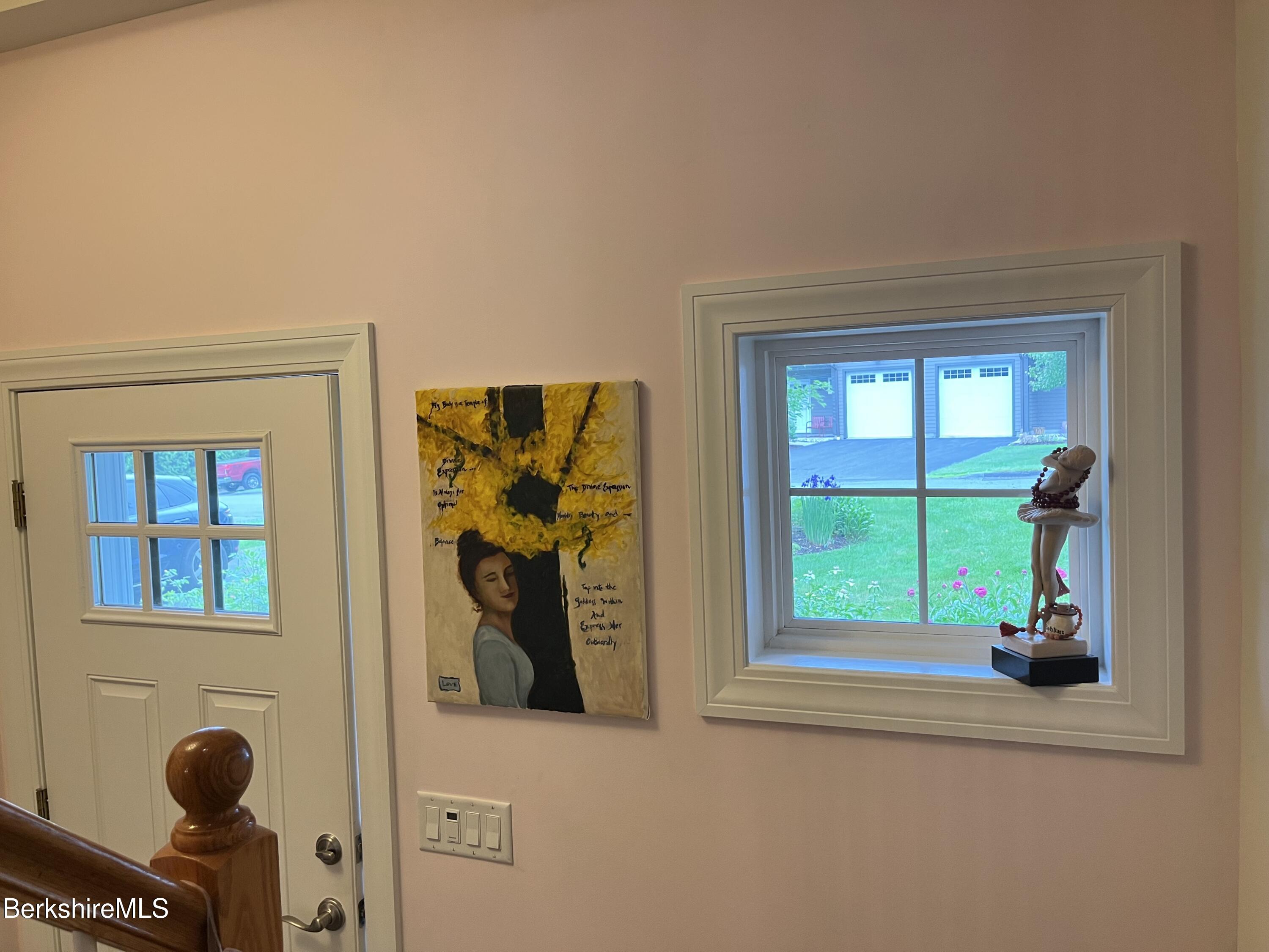 Lenox, Massachusetts 01240, United States, 3 Bedrooms Bedrooms, ,3 BathroomsBathrooms,Residential,Active,151538