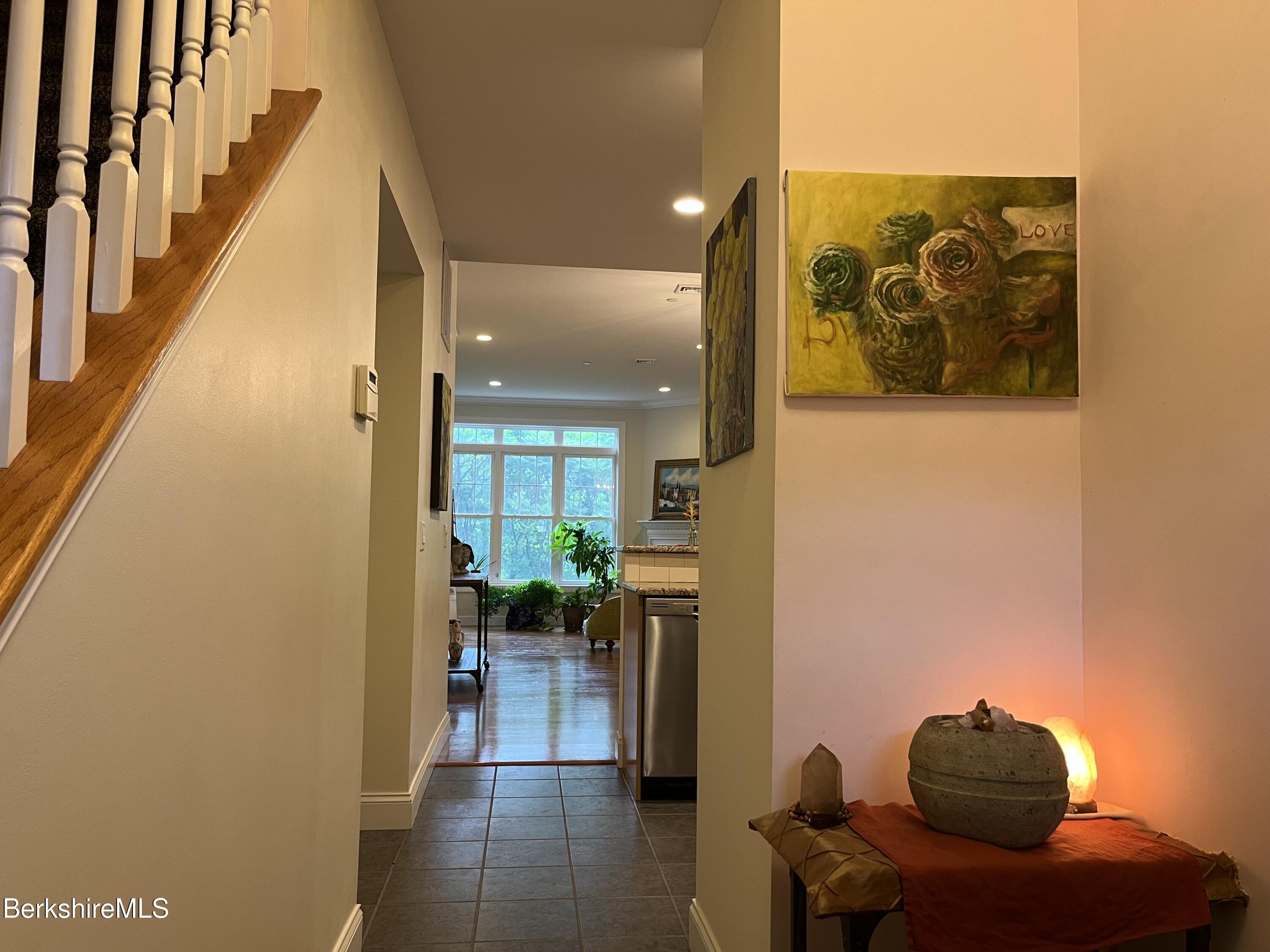 Lenox, Massachusetts 01240, United States, 3 Bedrooms Bedrooms, ,3 BathroomsBathrooms,Residential,Active,151538