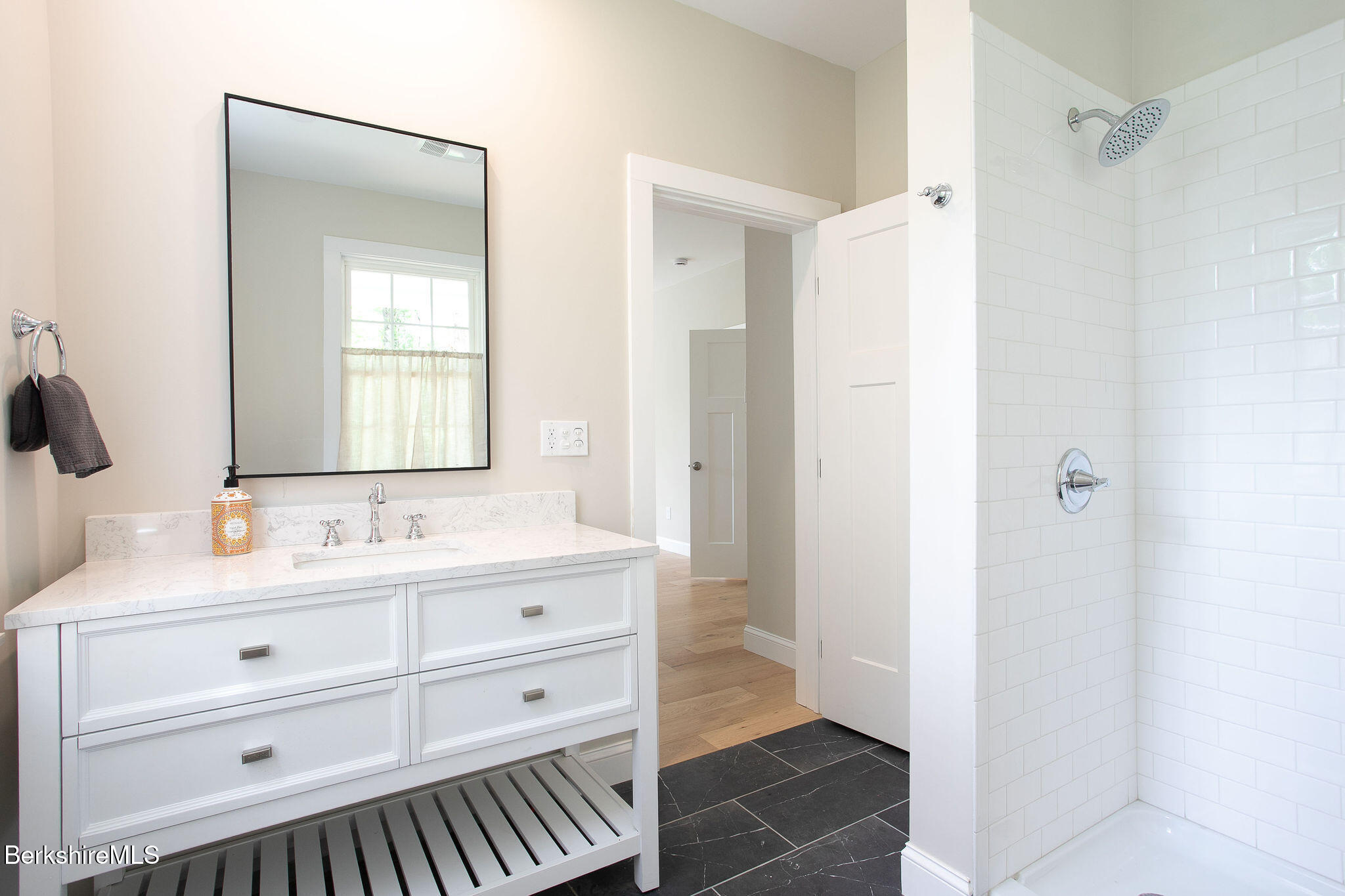 60 Parsley Ln, Sheffield, Massachusetts image 21