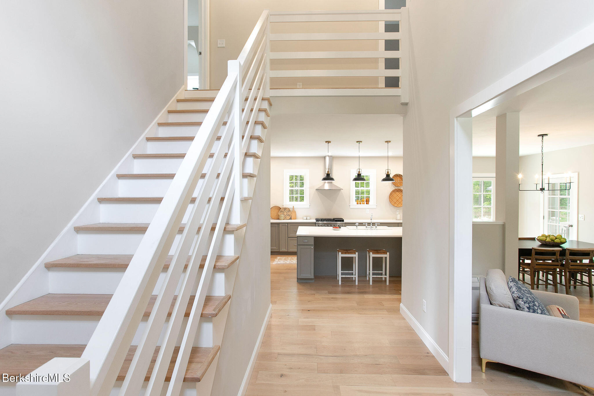 60 Parsley Ln, Sheffield, Massachusetts image 3