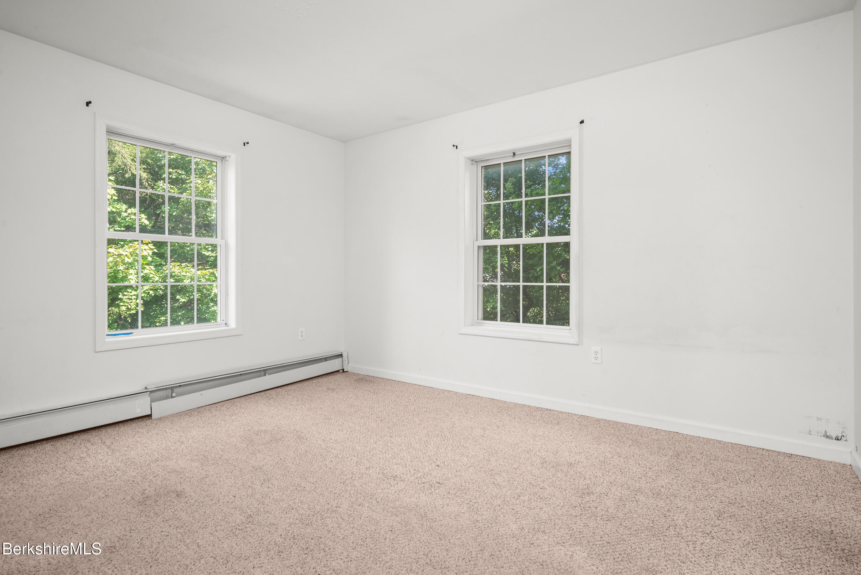 518 Water St, Williamstown, Massachusetts image 27