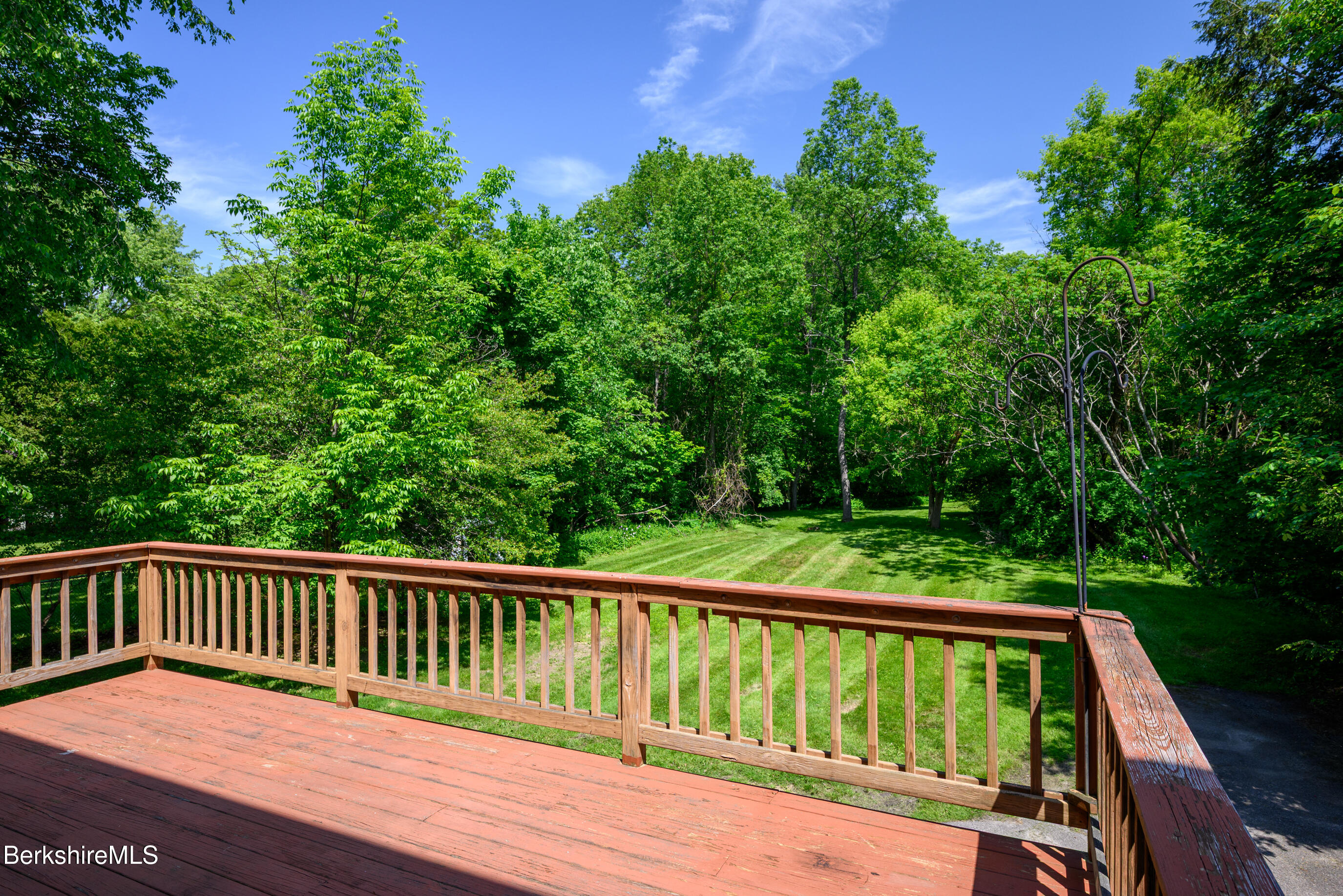 518 Water St, Williamstown, Massachusetts image 32