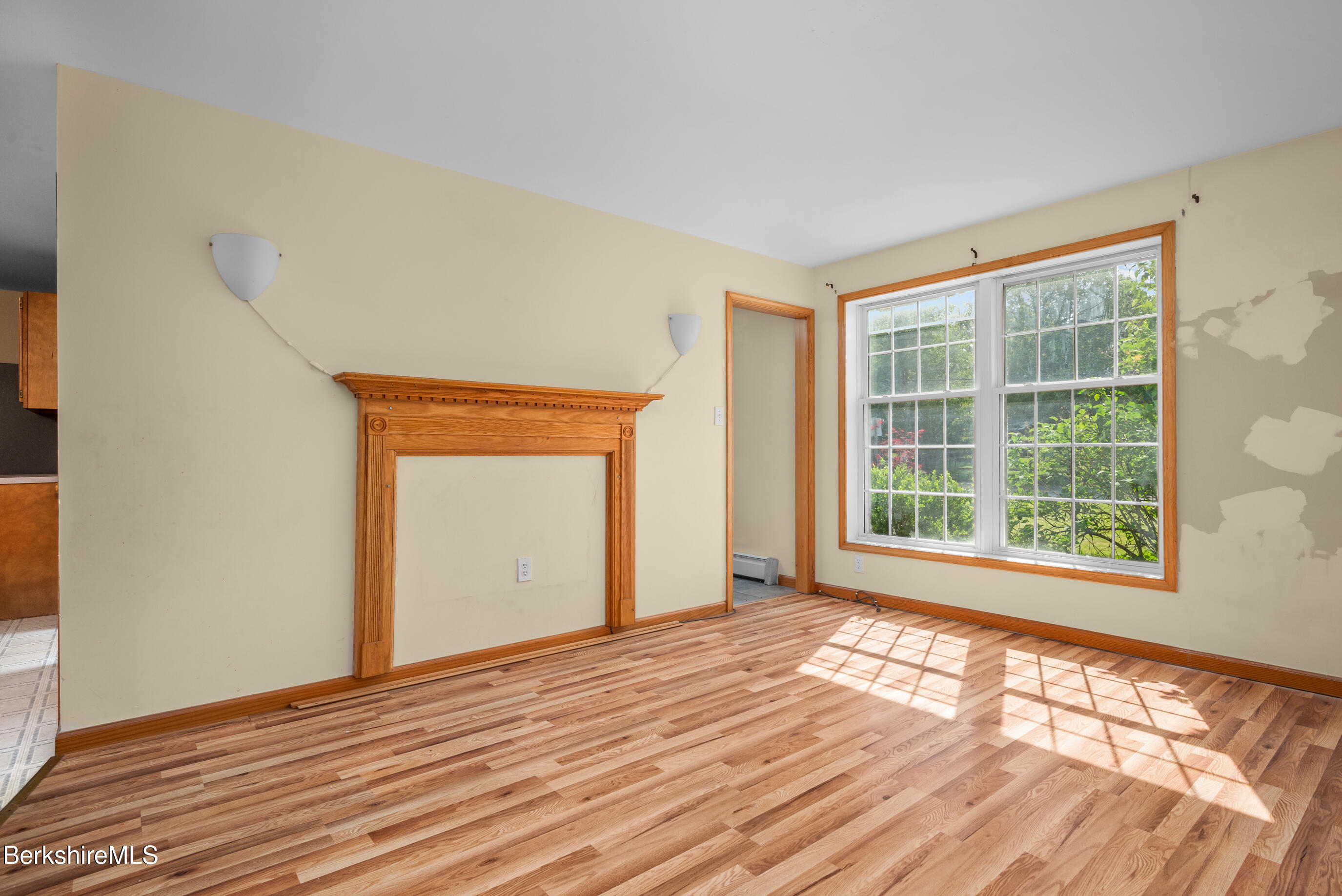 518 Water St, Williamstown, Massachusetts image 19