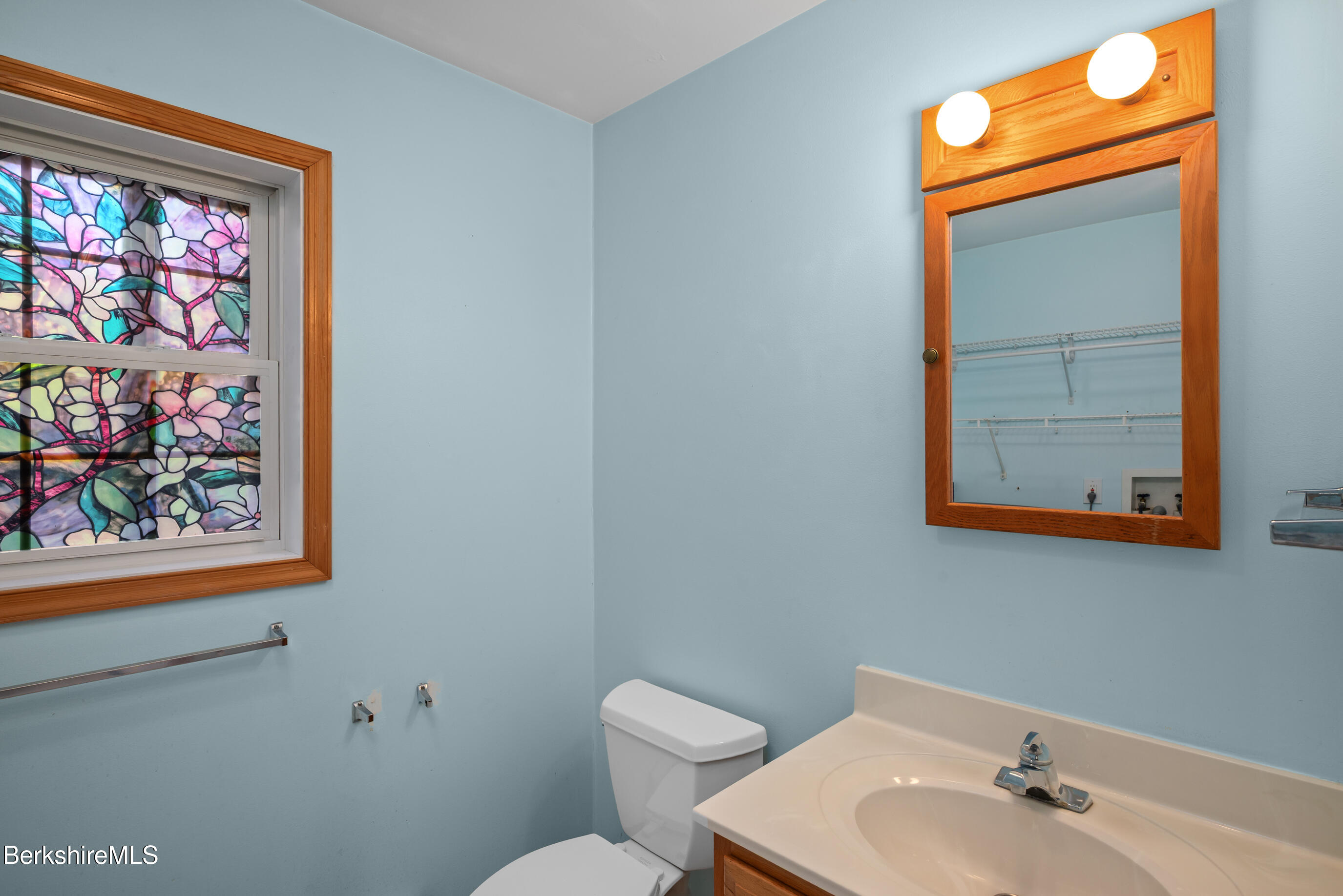 518 Water St, Williamstown, Massachusetts image 31