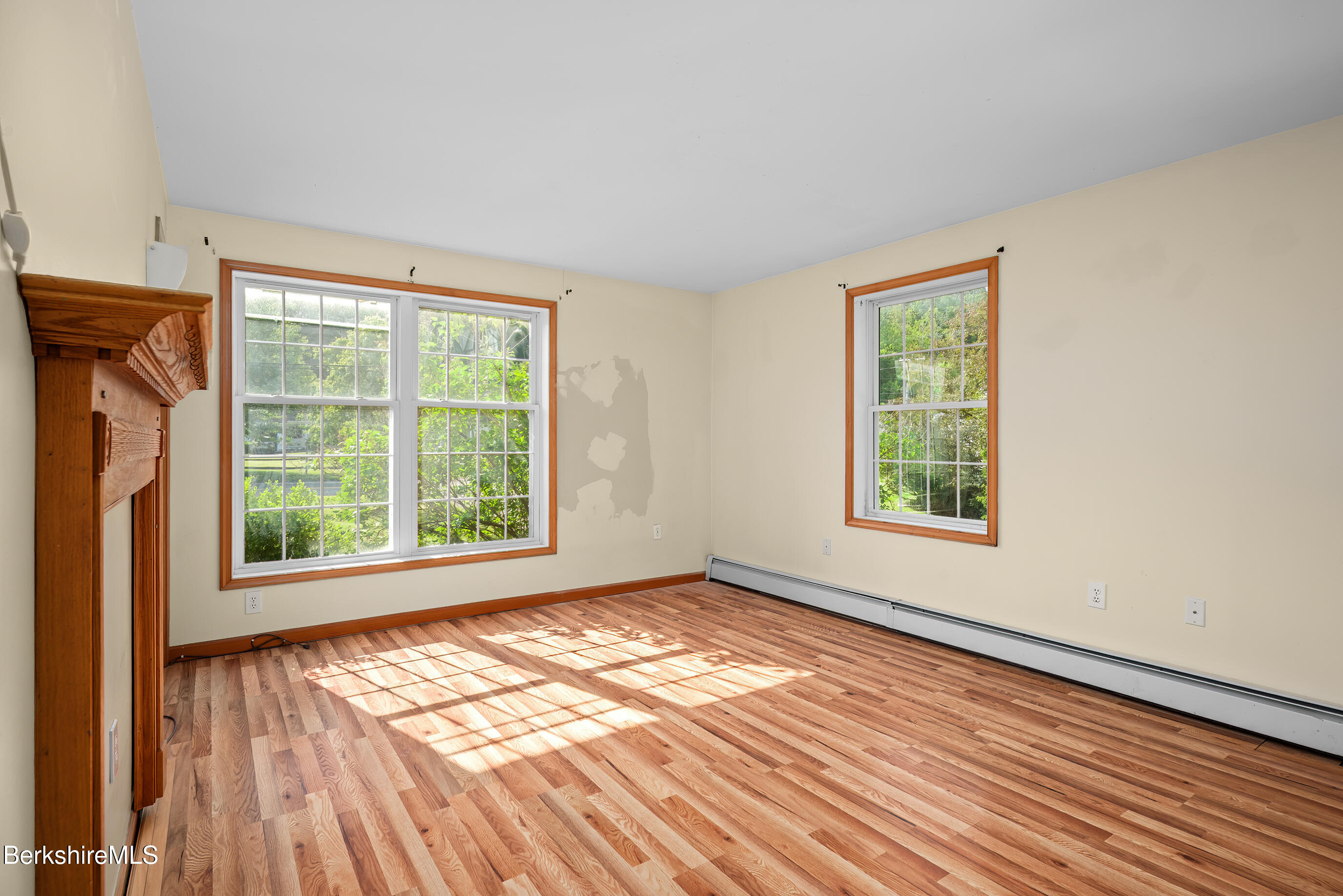 518 Water St, Williamstown, Massachusetts image 20