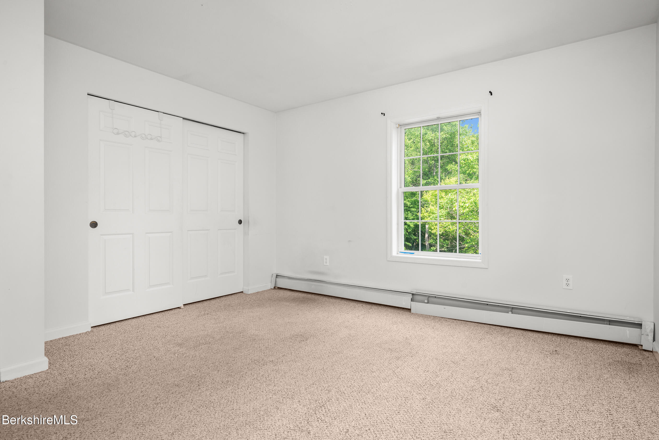 518 Water St, Williamstown, Massachusetts image 28